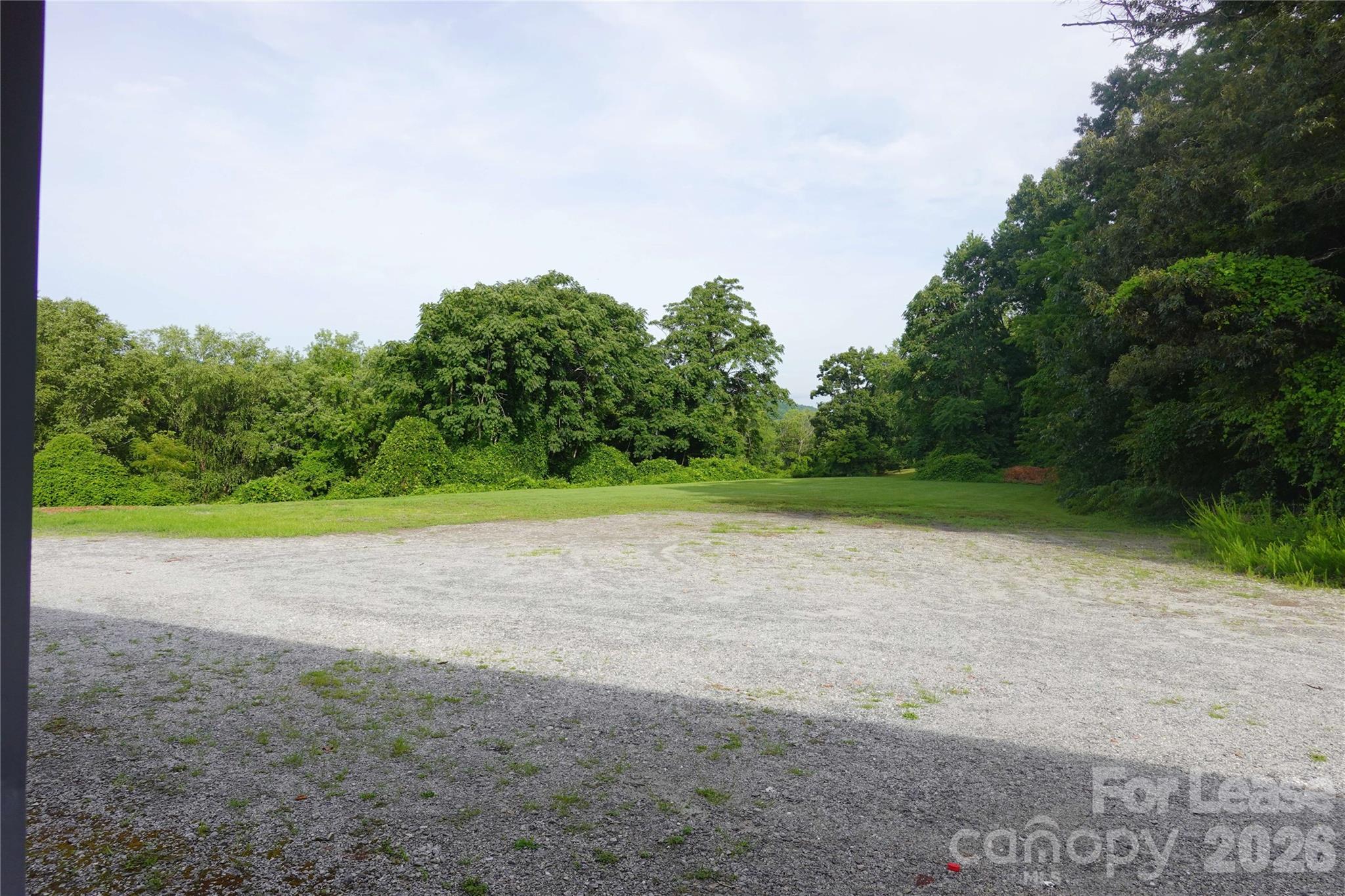 1495 N Main Street Property Photo 7