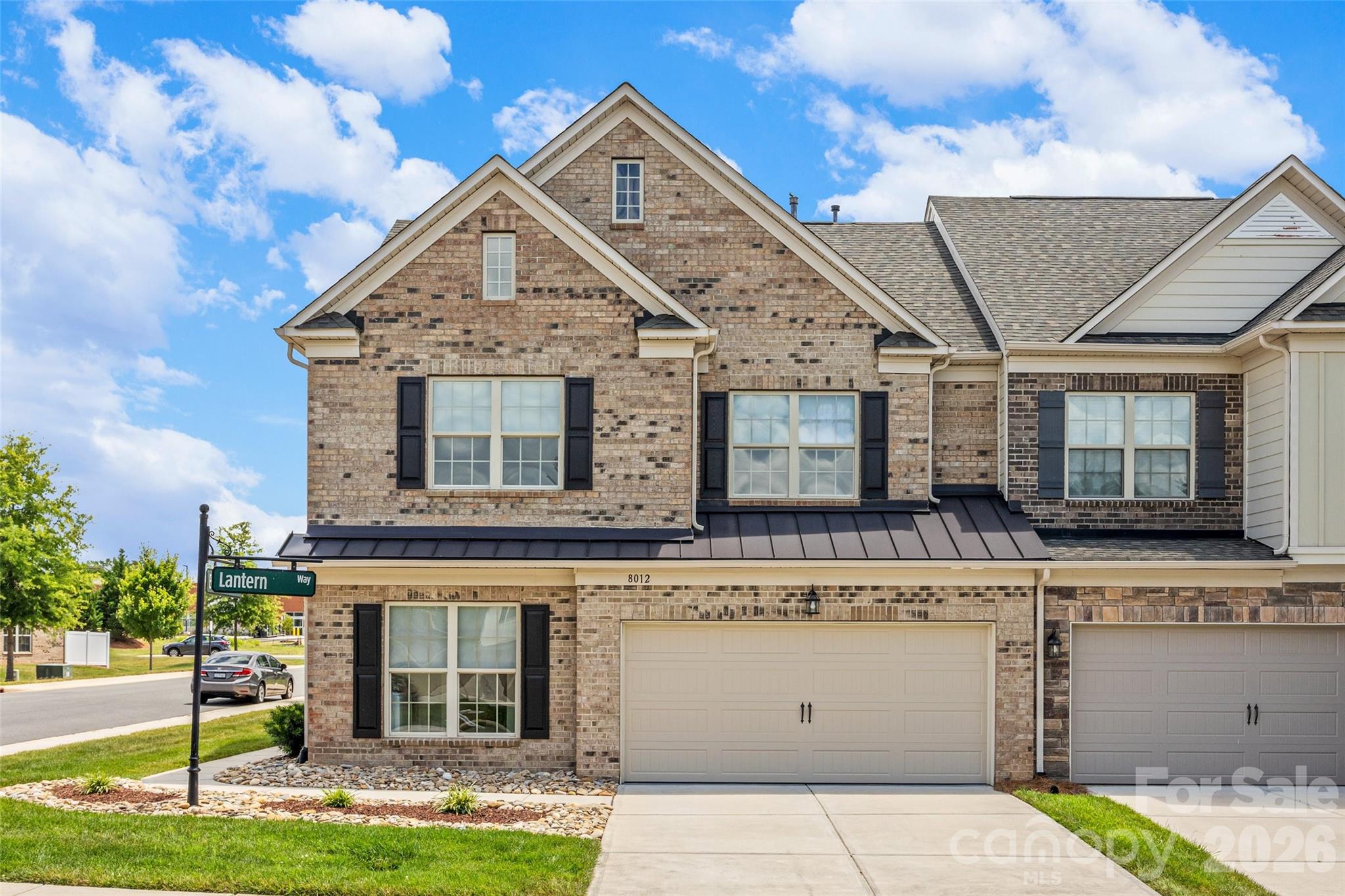 8012 Lantern Way Property Photo 1