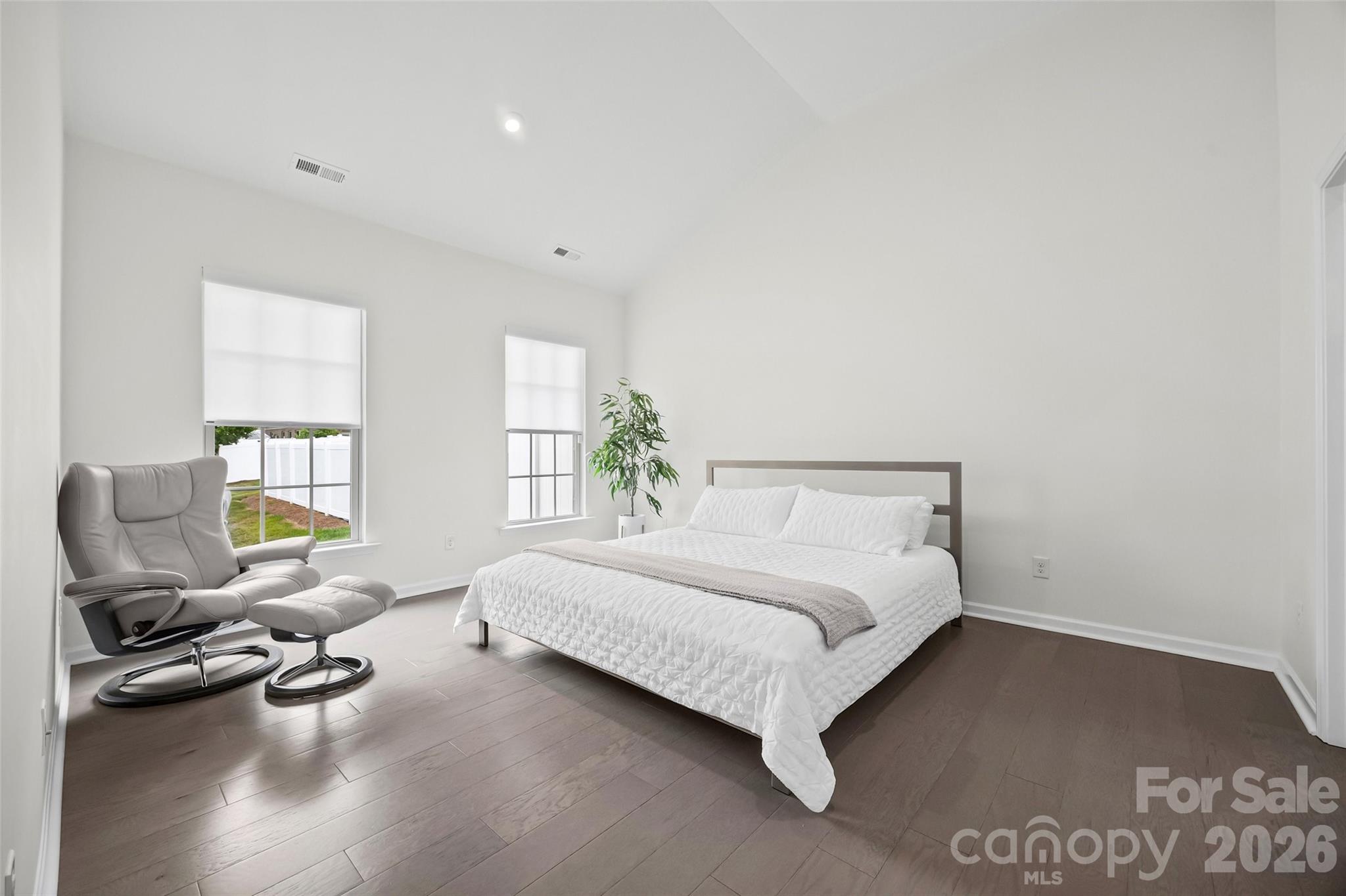 8012 Lantern Way Property Photo 15