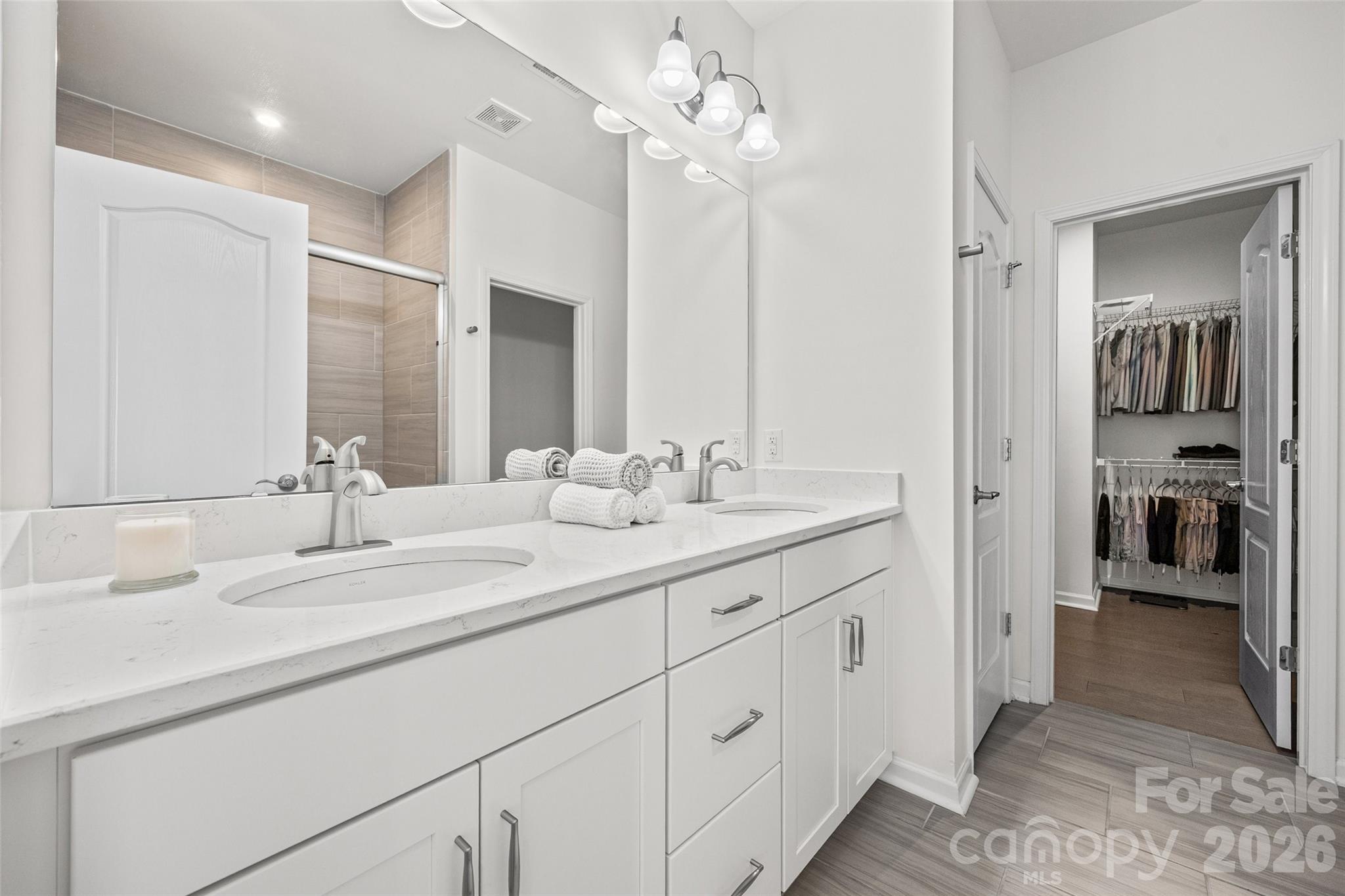 8012 Lantern Way Property Photo 18