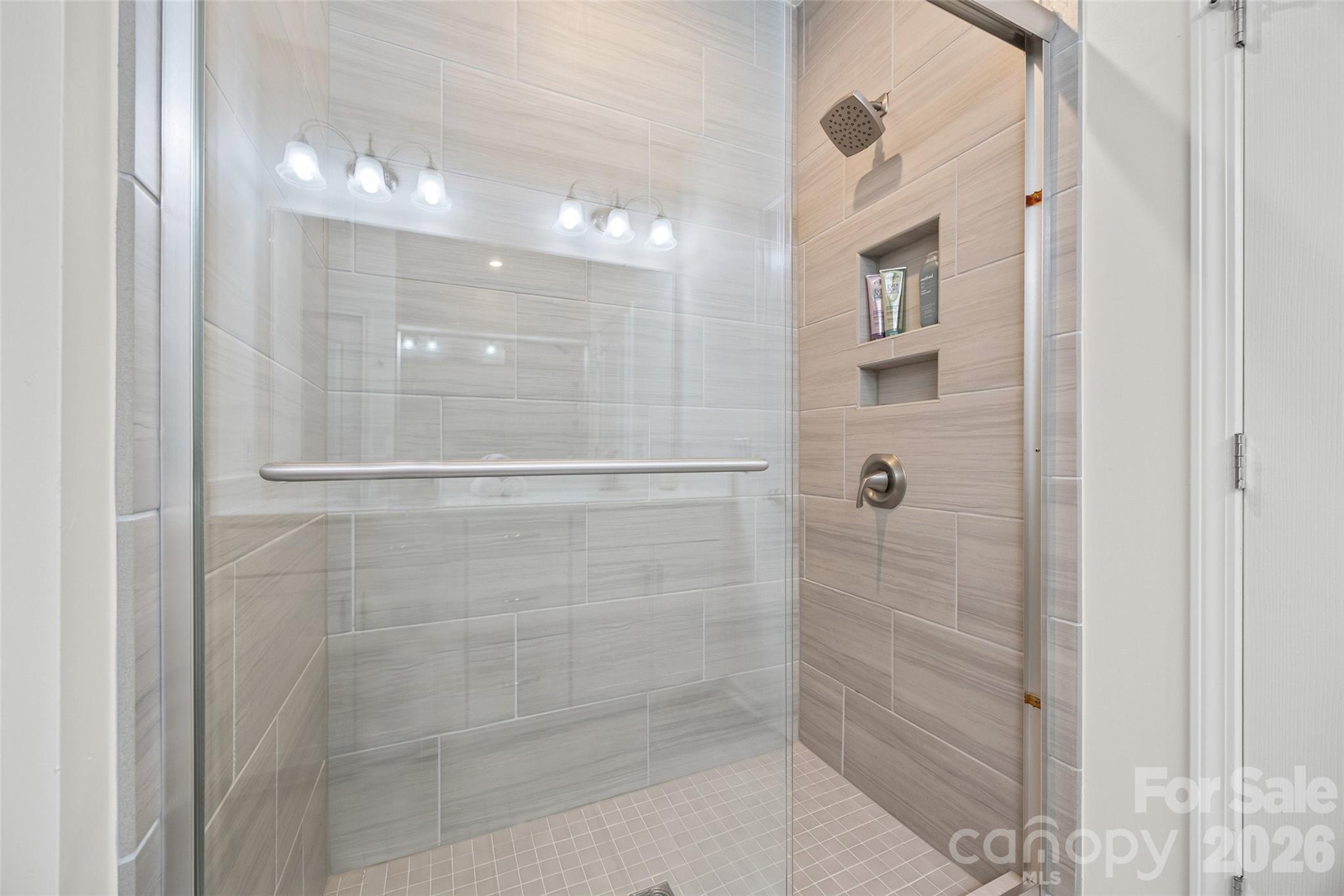 8012 Lantern Way Property Photo 19