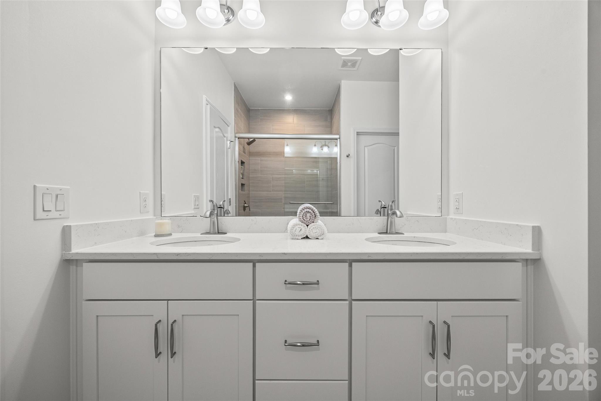 8012 Lantern Way Property Photo 20