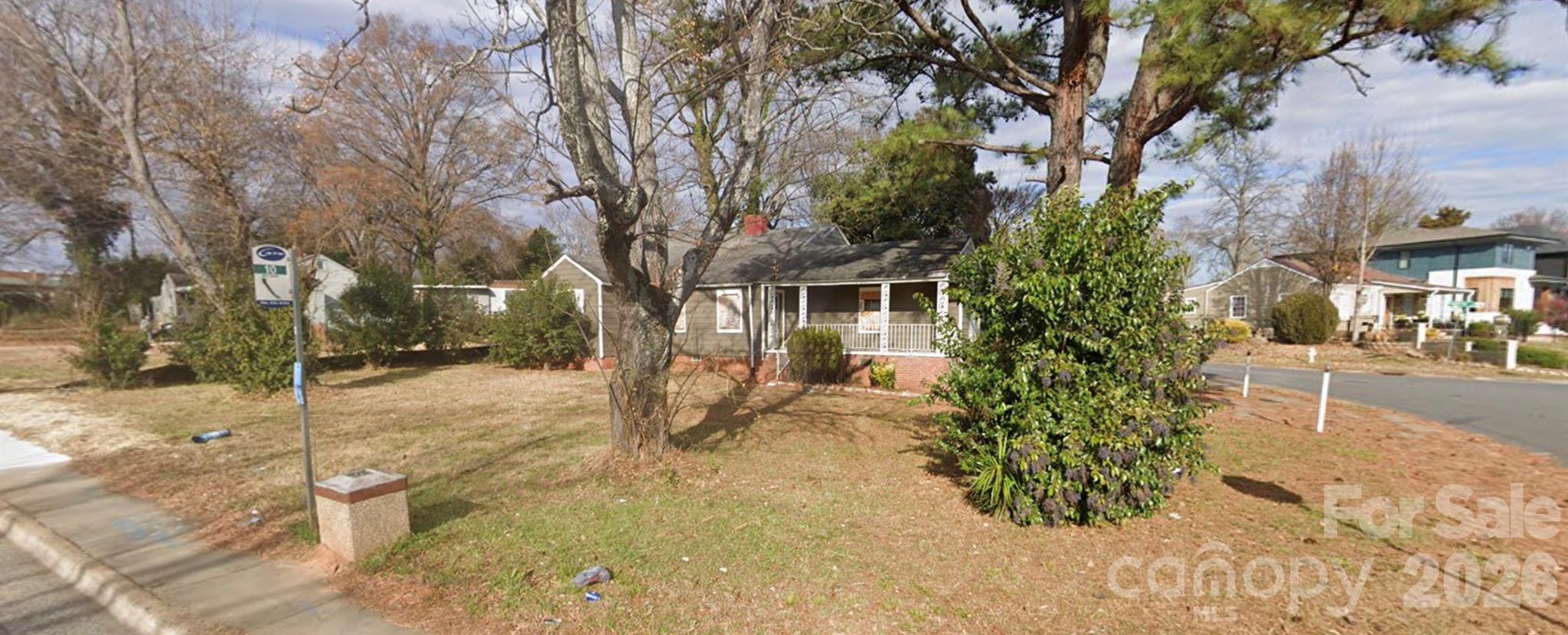 1400 West Boulevard Property Photo 1
