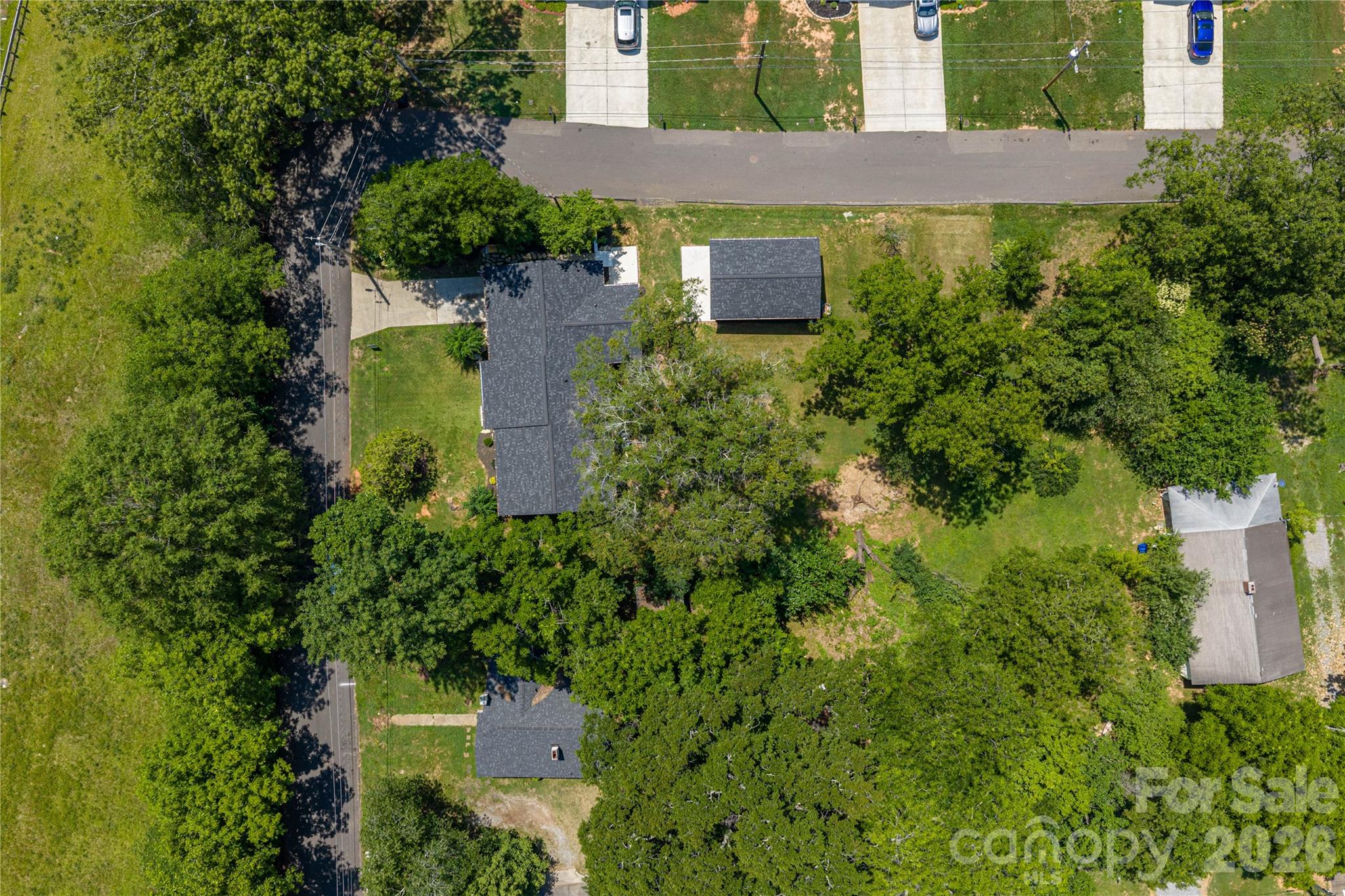 220 Lackey Street Property Photo 12