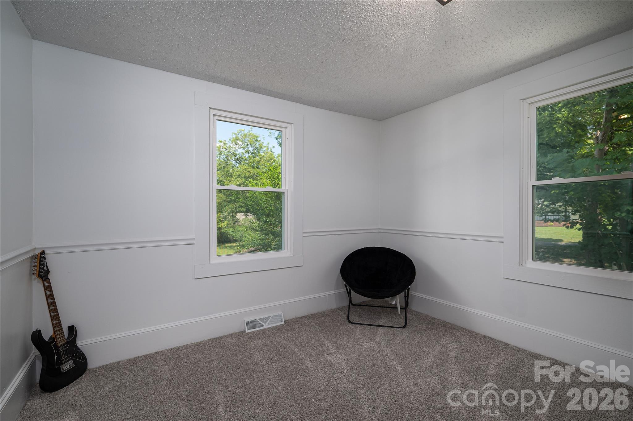 220 Lackey Street Property Photo 15