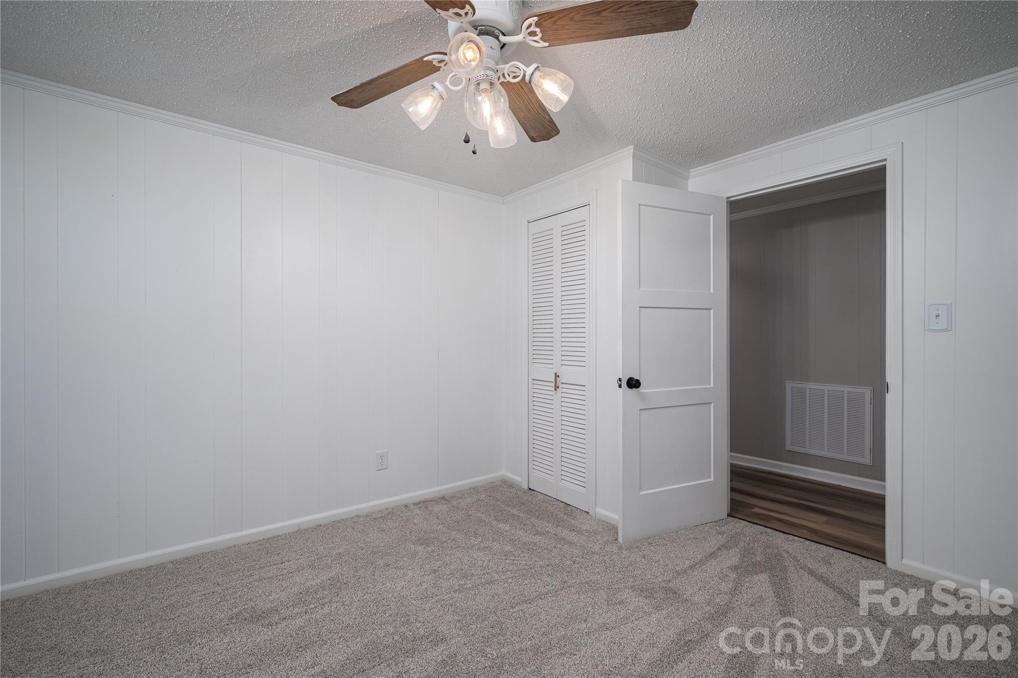 220 Lackey Street Property Photo 18