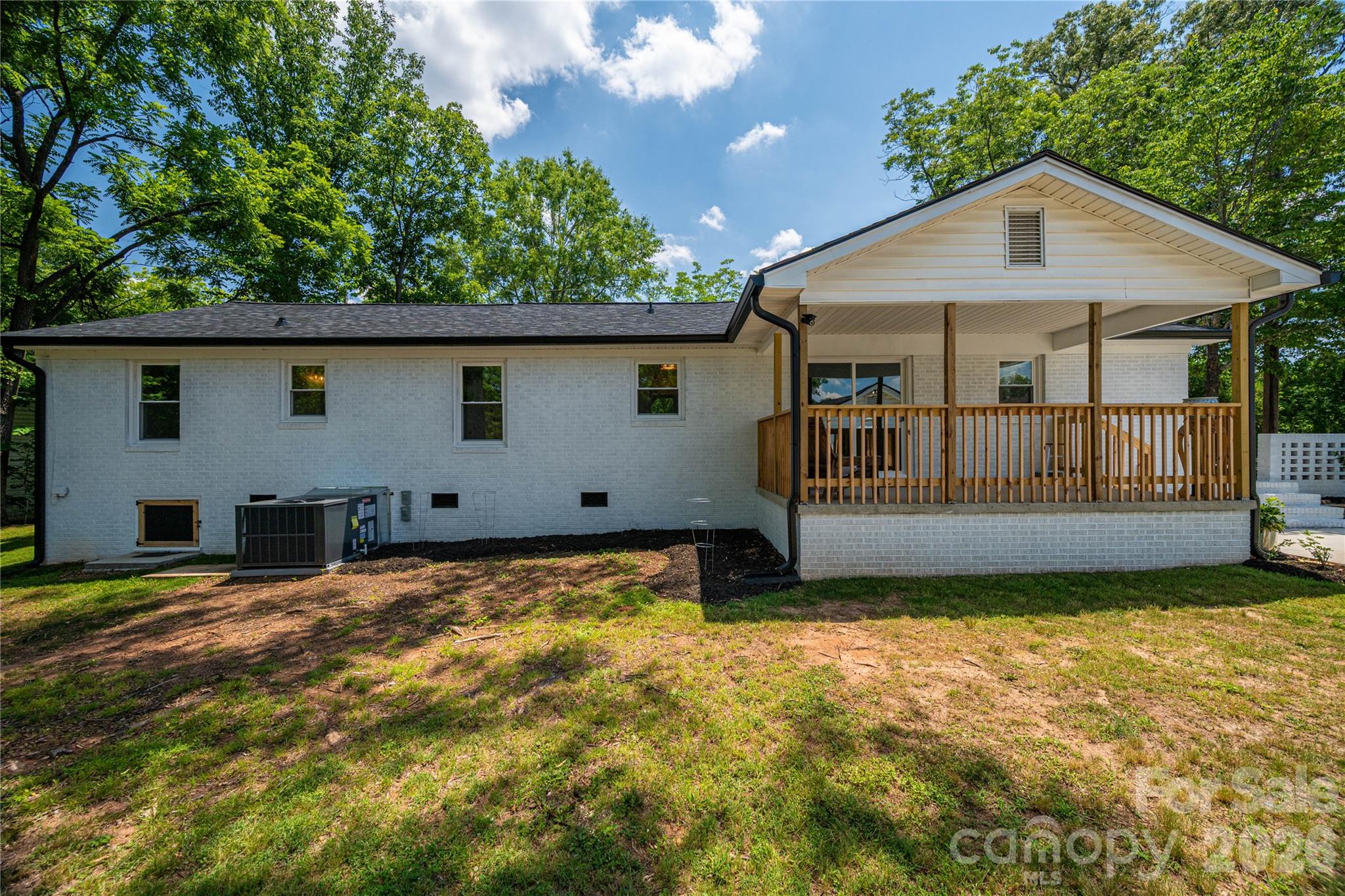 220 Lackey Street Property Photo 39