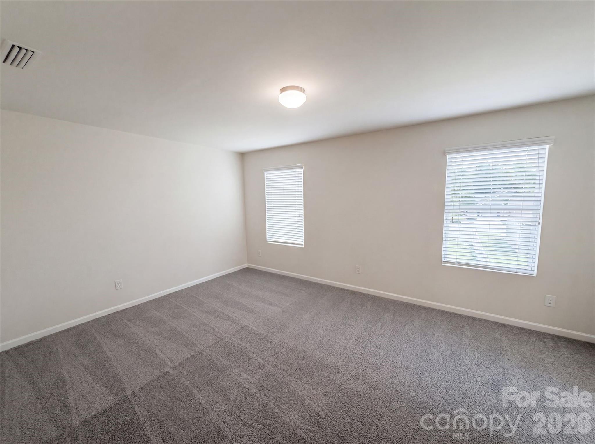 1708 Sawtooth Court Property Photo 8