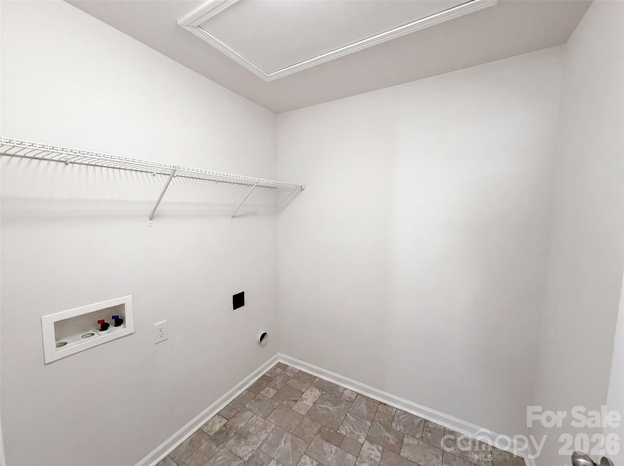 1708 Sawtooth Court Property Photo 16