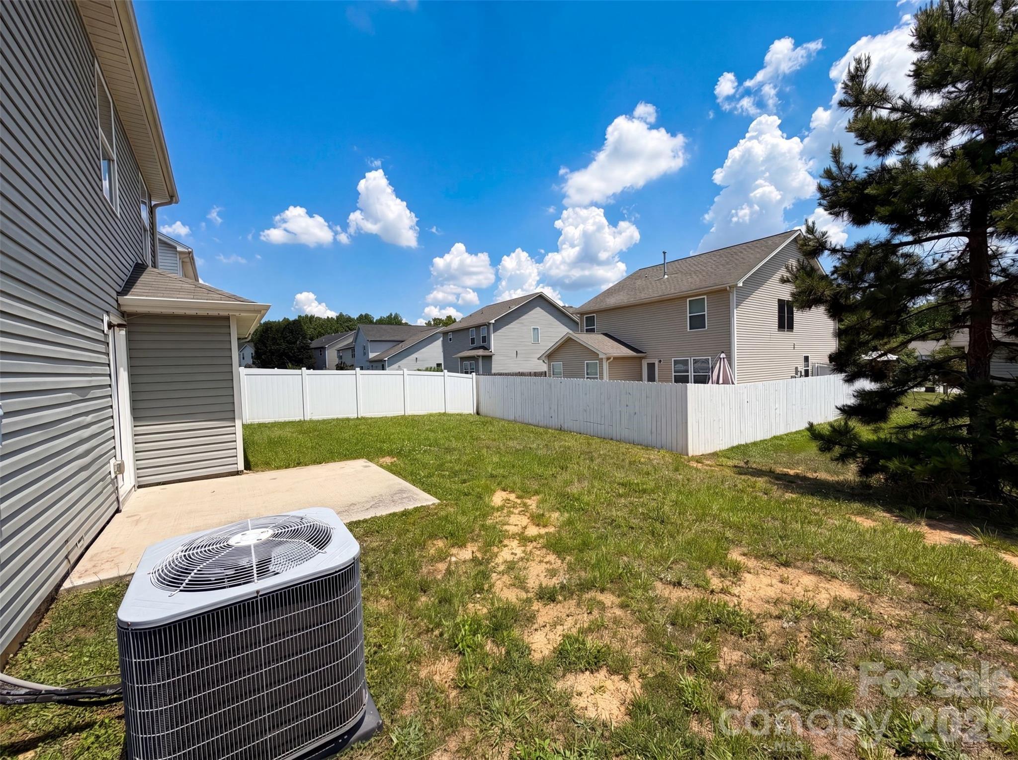 1708 Sawtooth Court Property Photo 18
