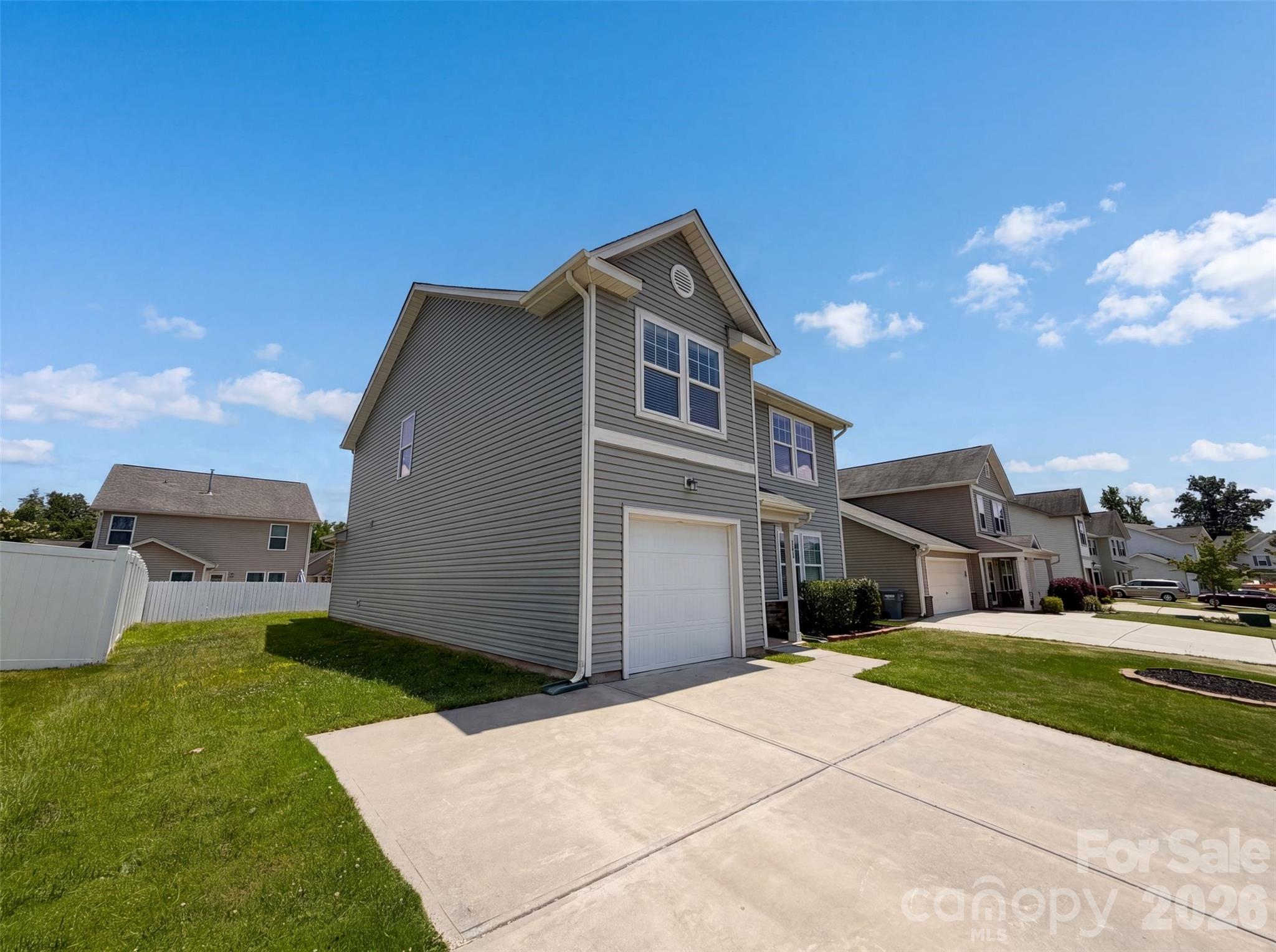 1708 Sawtooth Court Property Photo 22