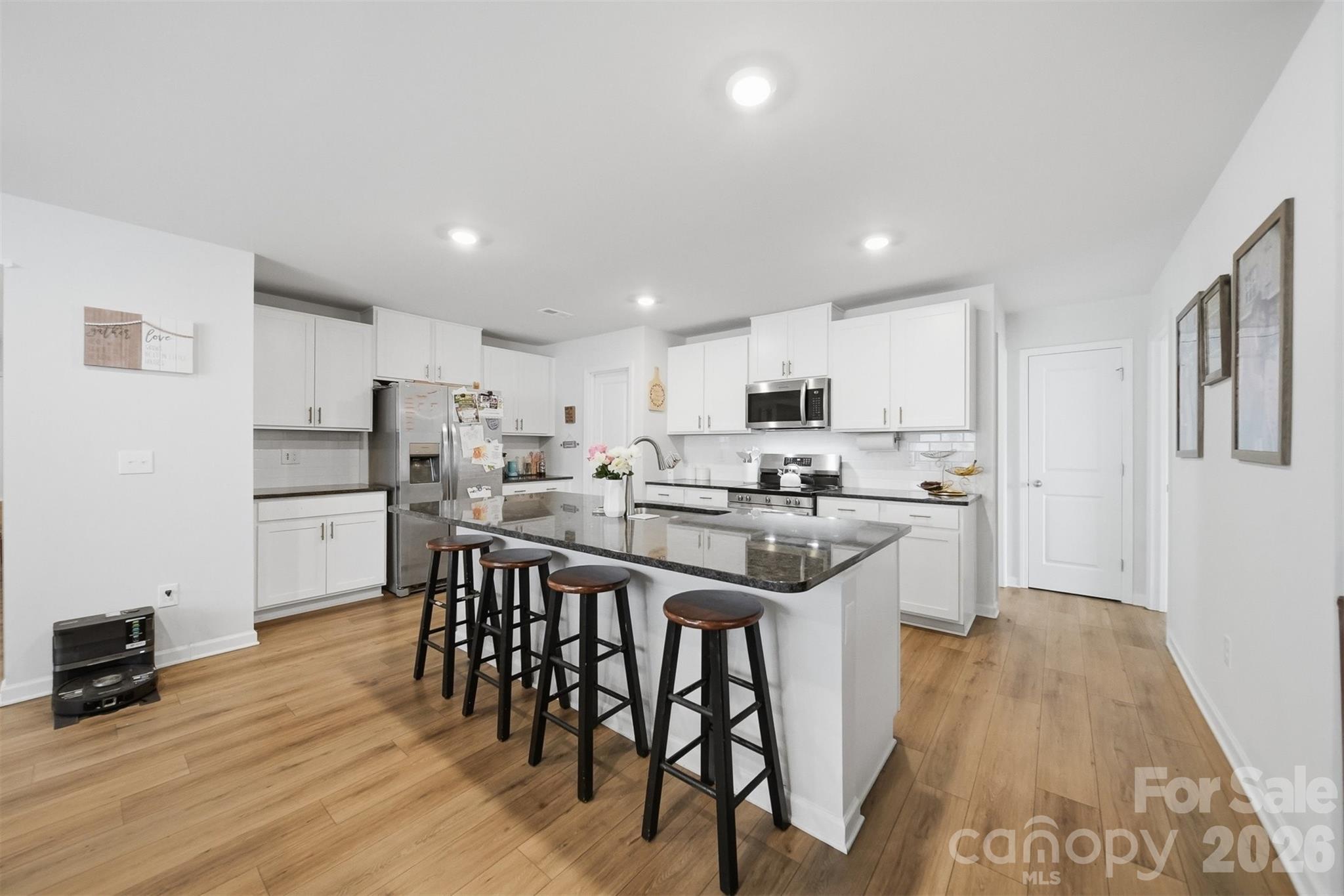 2464 Trollinger Drive Property Photo 13