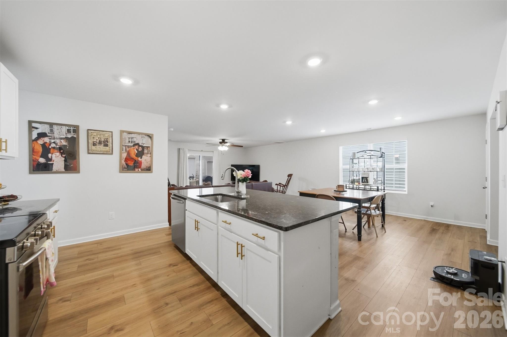 2464 Trollinger Drive Property Photo 19