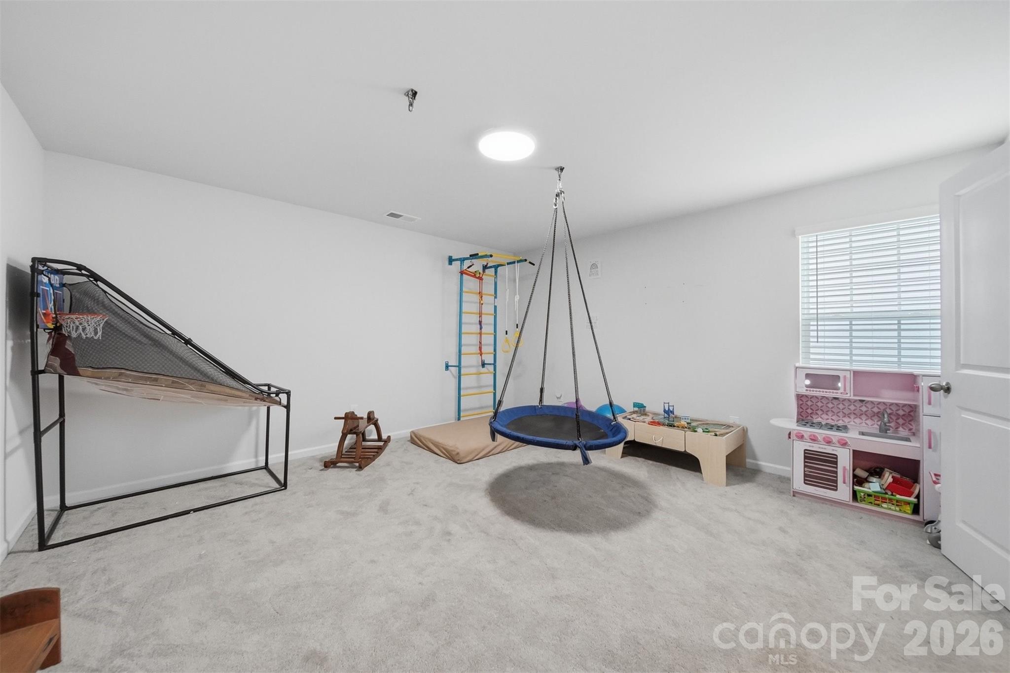2464 Trollinger Drive Property Photo 34