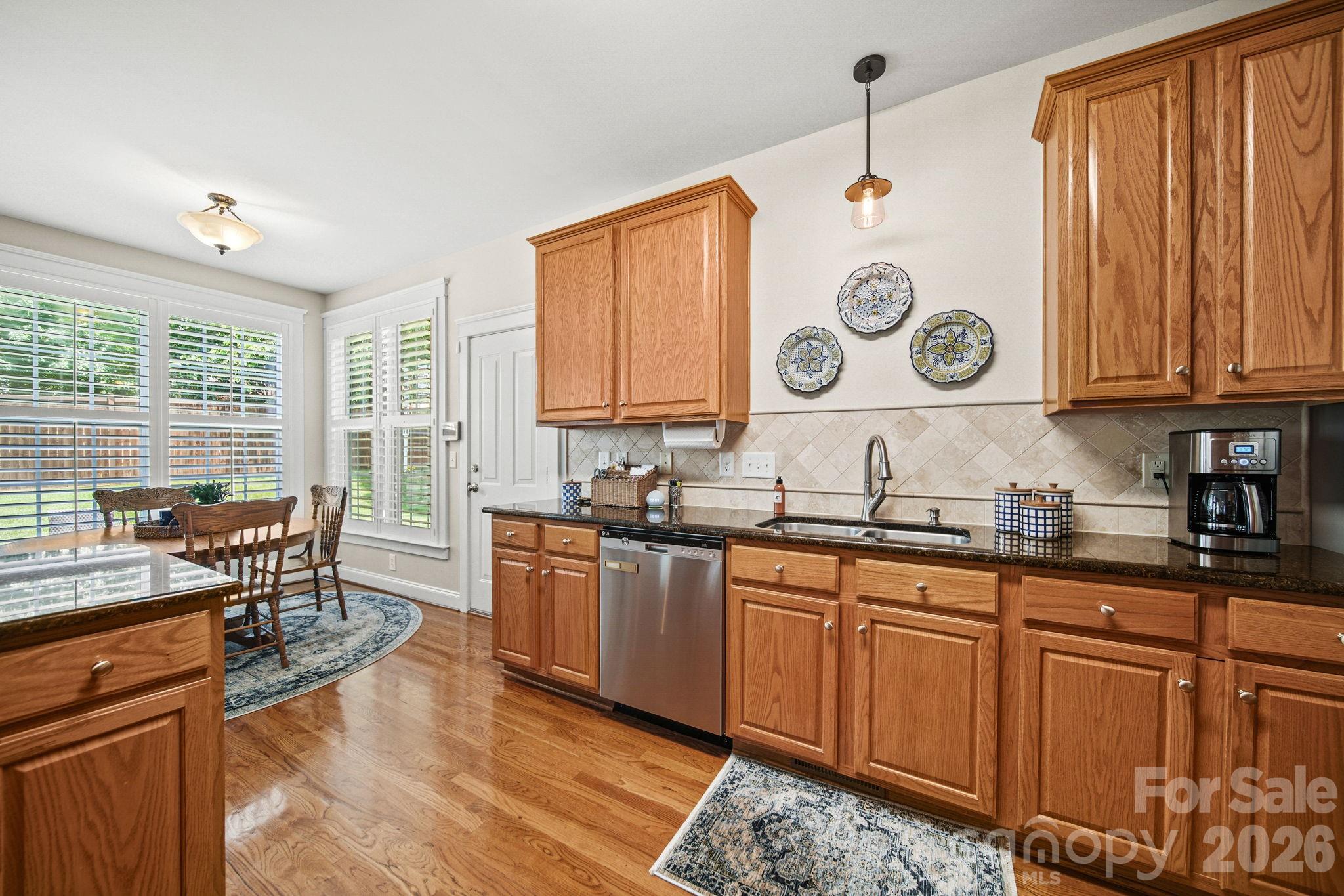 7800 Red Oaks Trail Property Photo 15