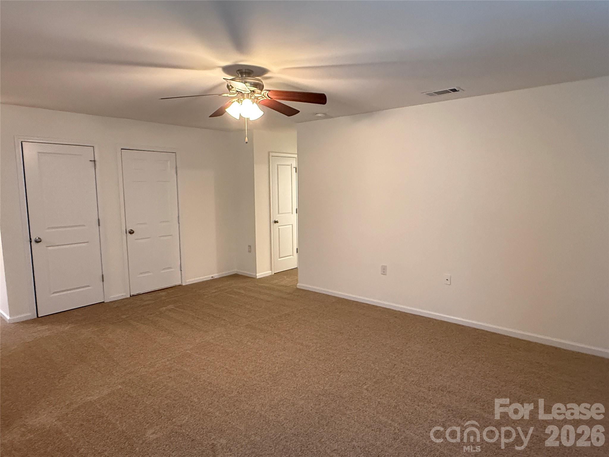1933 Stoney Point Circle Property Photo 2