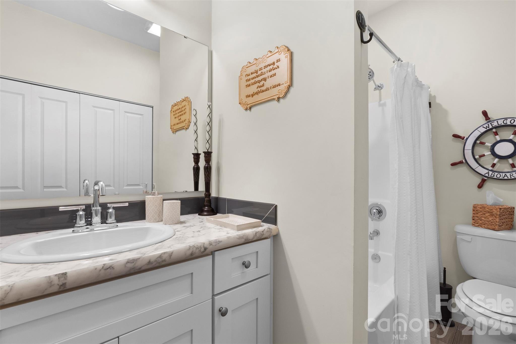 645 Riverside Drive Property Photo 20