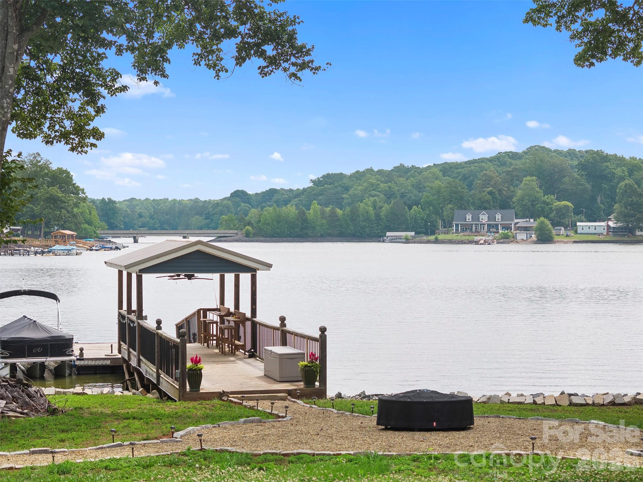 645 Riverside Drive Property Photo 45