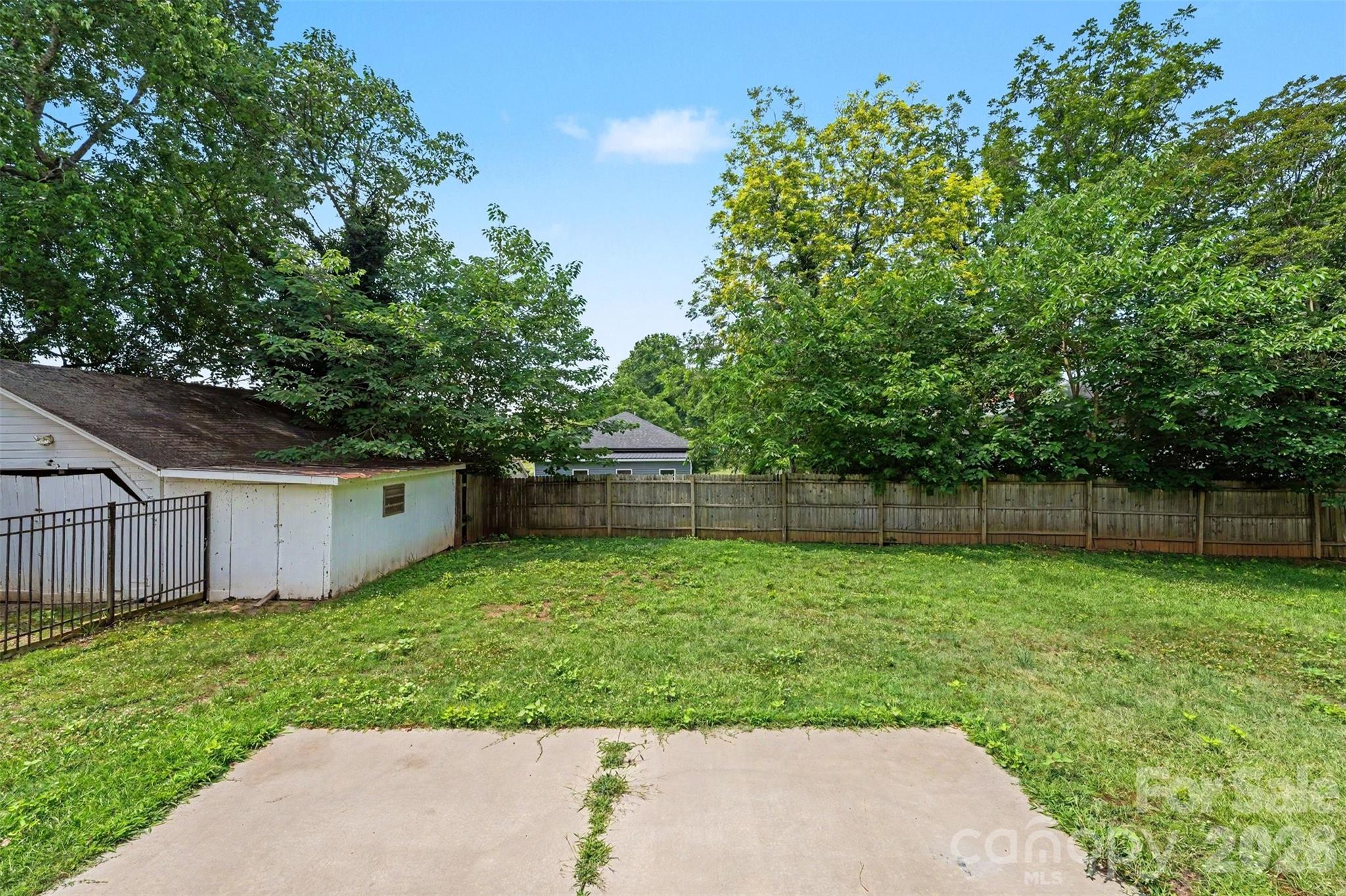 95 Central Avenue Property Photo 26