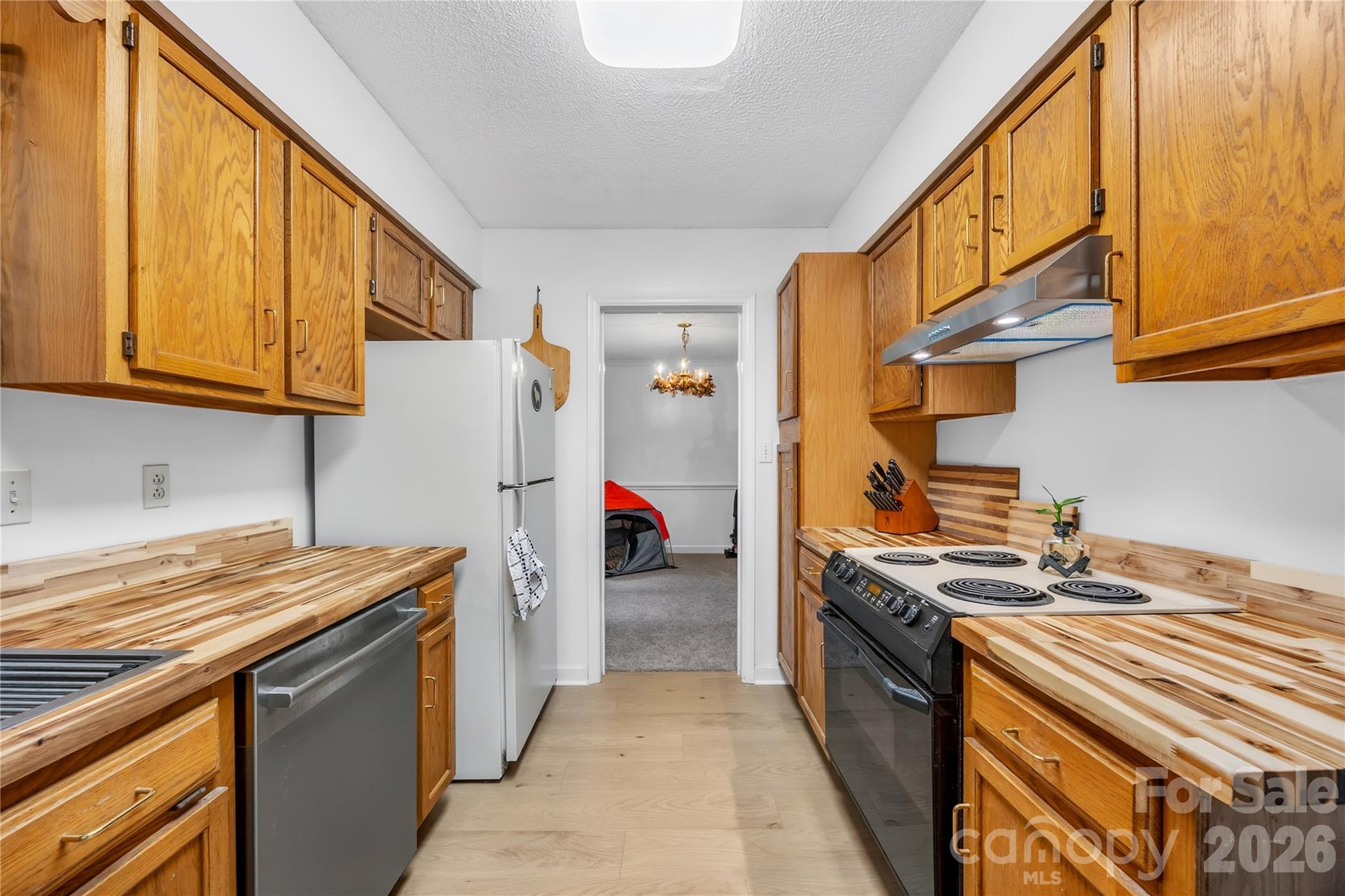 8349 Norcroft Drive Property Photo 12