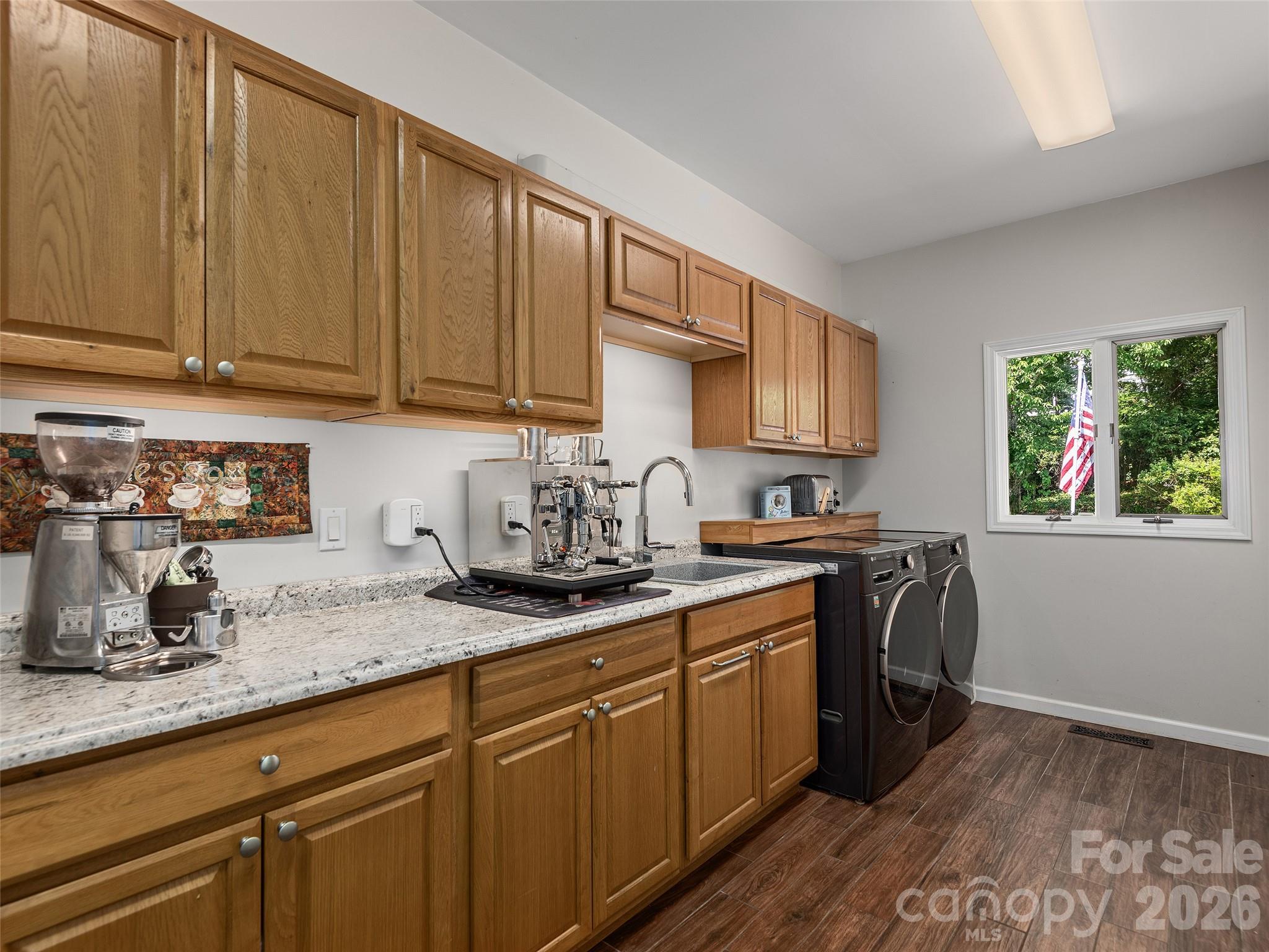 18 Thornapple Drive Property Photo 15