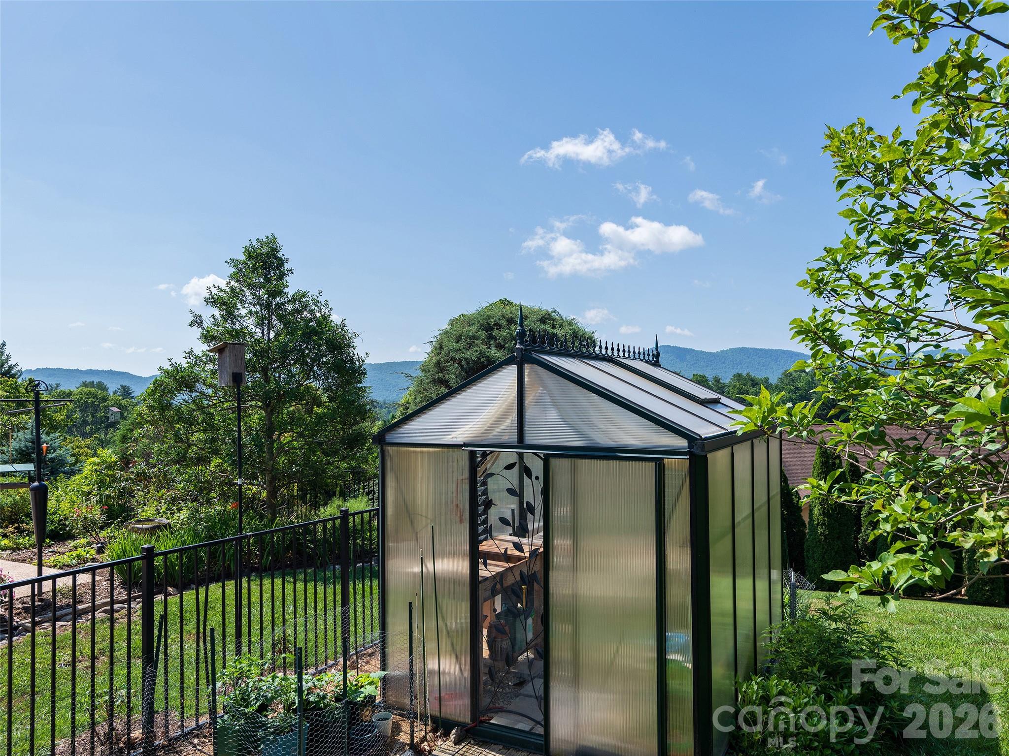 18 Thornapple Drive Property Photo 45