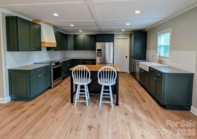 577 Redwood Road Property Photo 16