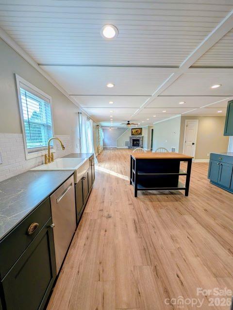 577 Redwood Road Property Photo 20