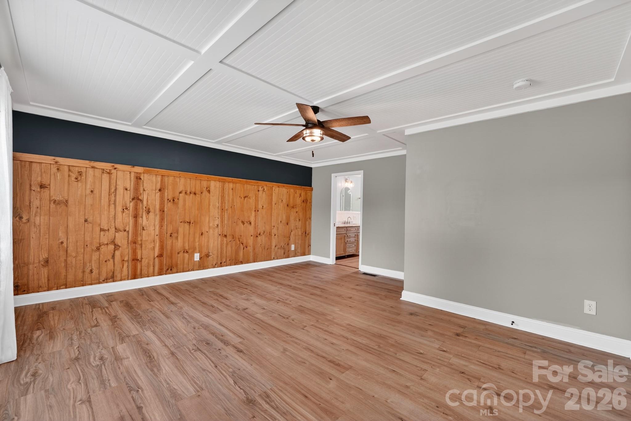 577 Redwood Road Property Photo 23