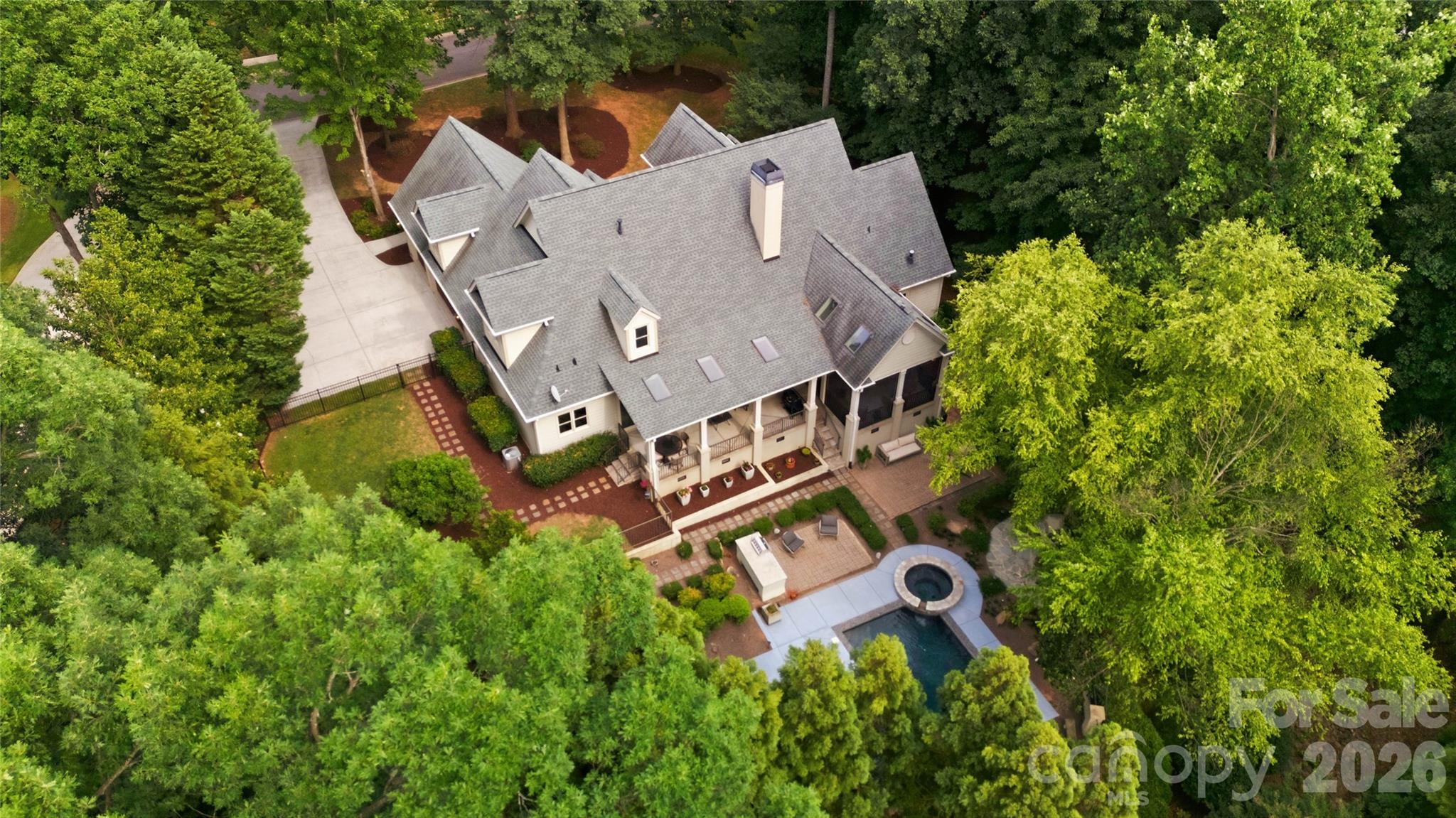 168 Dedham Loop Property Photo 5