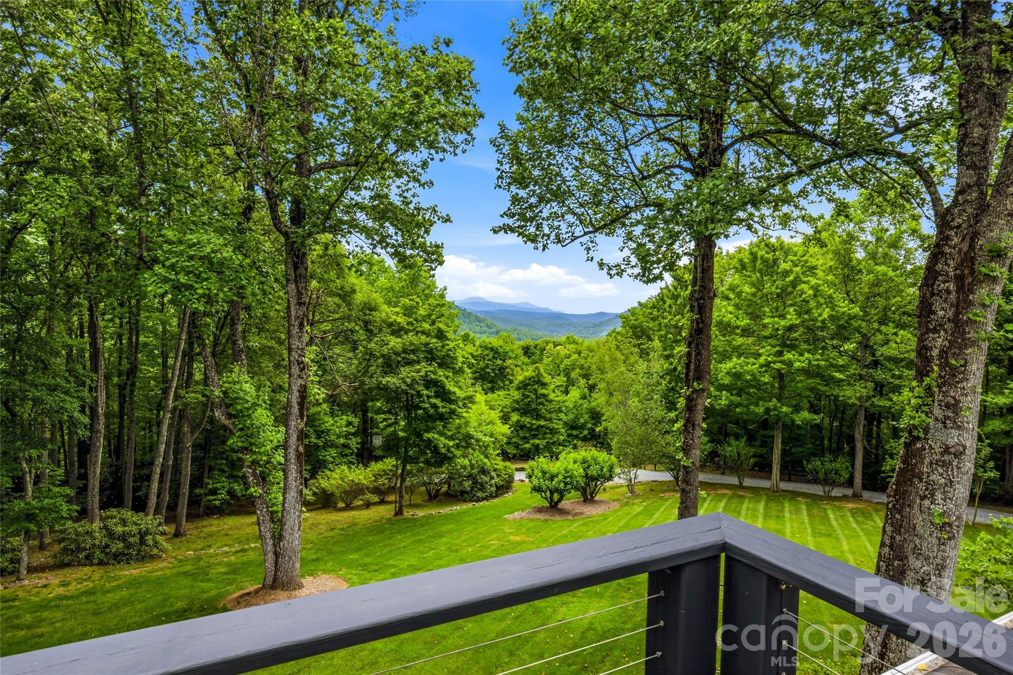233 Tanglewood Lane Property Photo 14