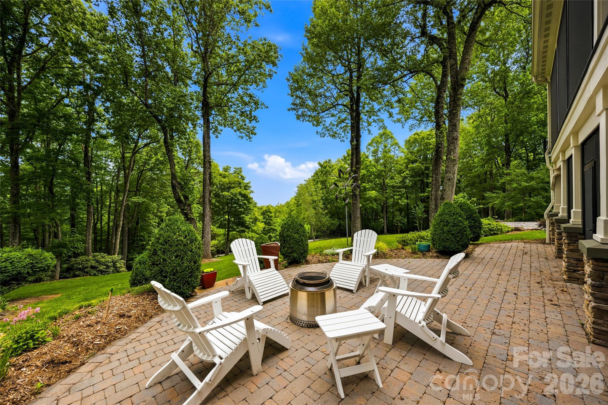 233 Tanglewood Lane Property Photo 34