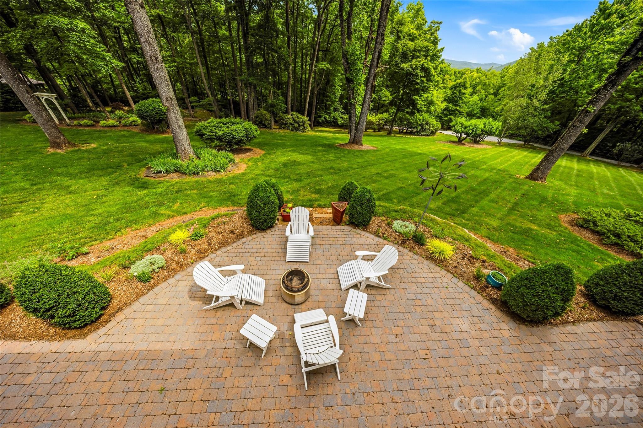 233 Tanglewood Lane Property Photo 40