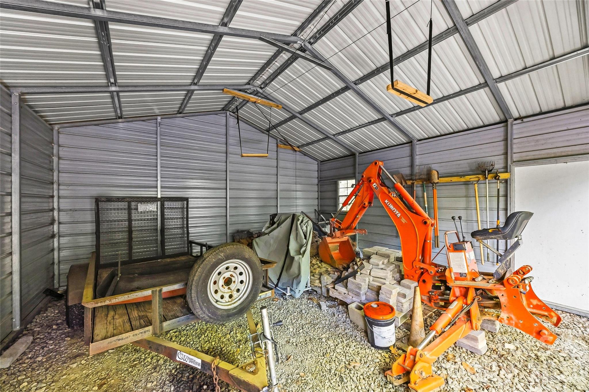 233 Tanglewood Lane Property Photo 44