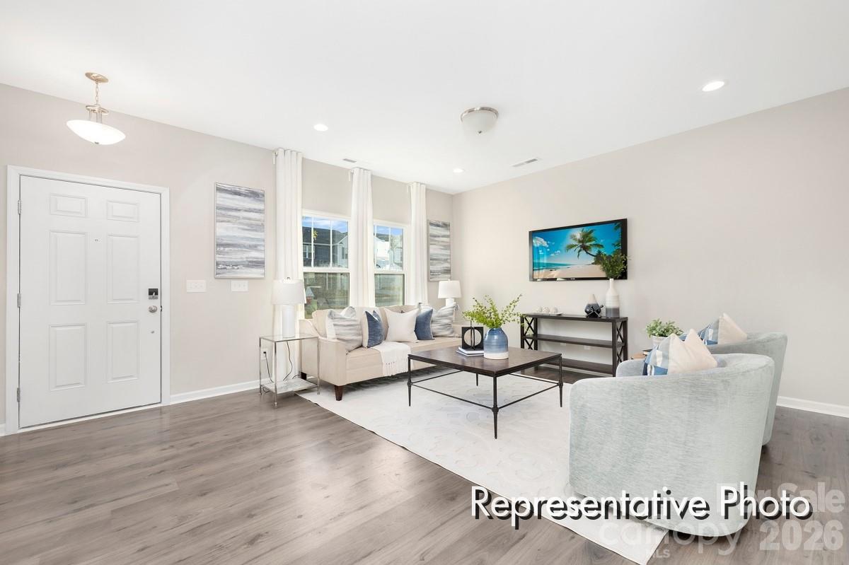 443 Laurel Oak Avenue 112p Property Photo 6