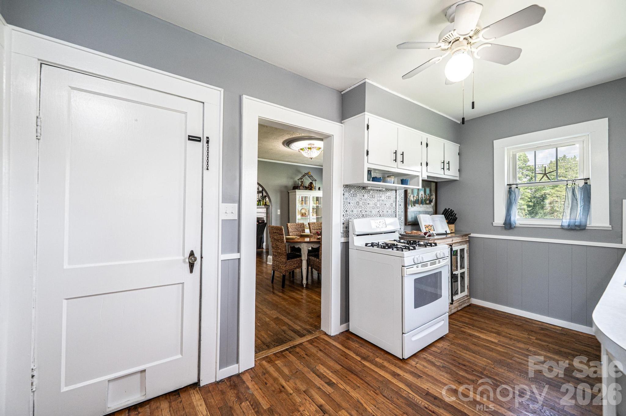 601 Malcolm Boulevard Property Photo 7