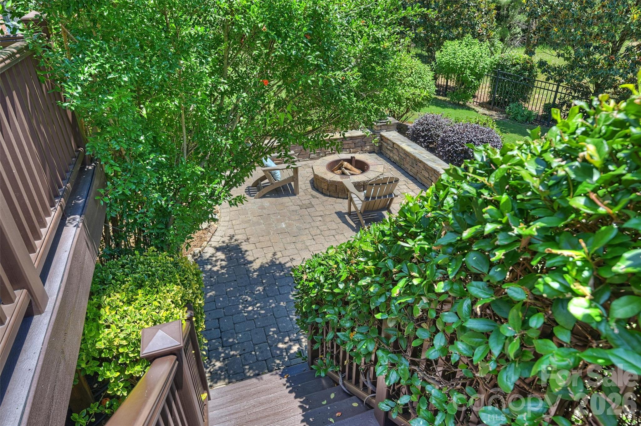 626 Pomegranate Place Property Photo 39