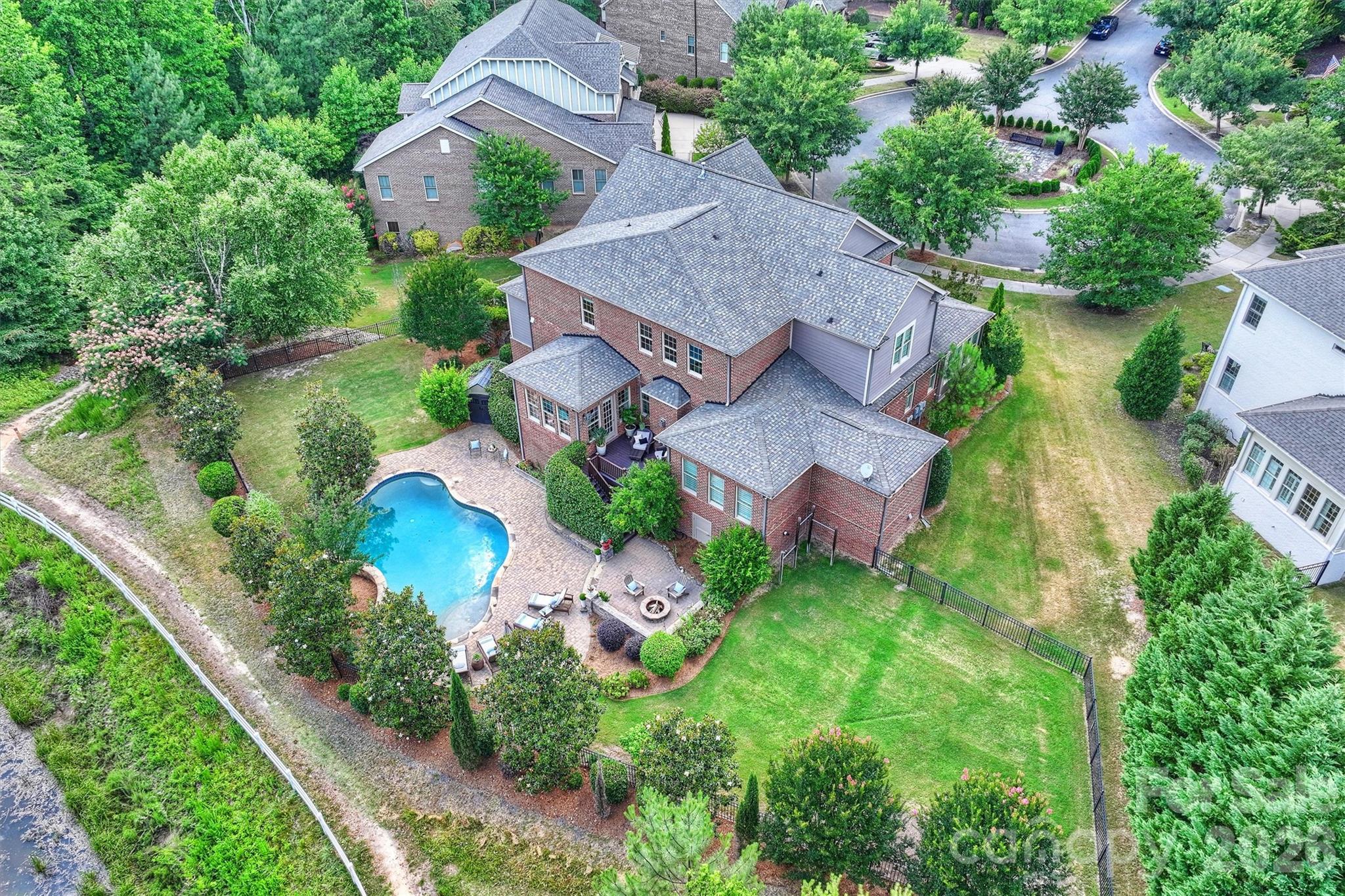 626 Pomegranate Place Property Photo 47