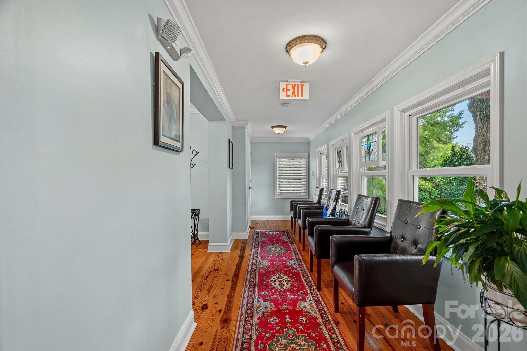 20212 Zion Avenue Property Photo 7