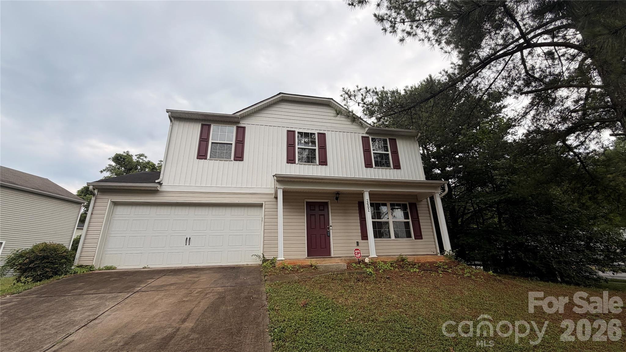 2602 Meadow Knoll Drive Property Photo 8