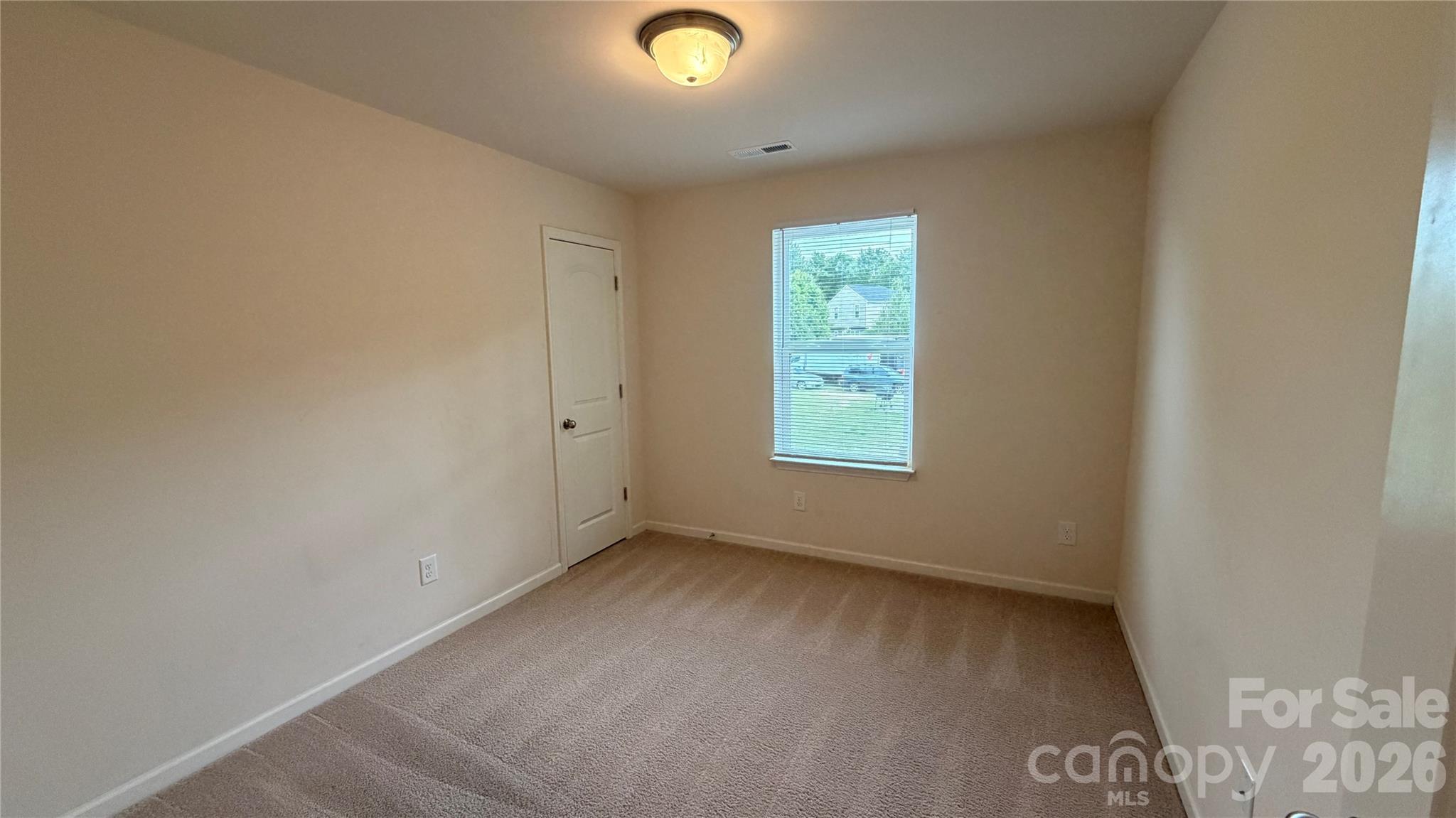 2602 Meadow Knoll Drive Property Photo 14