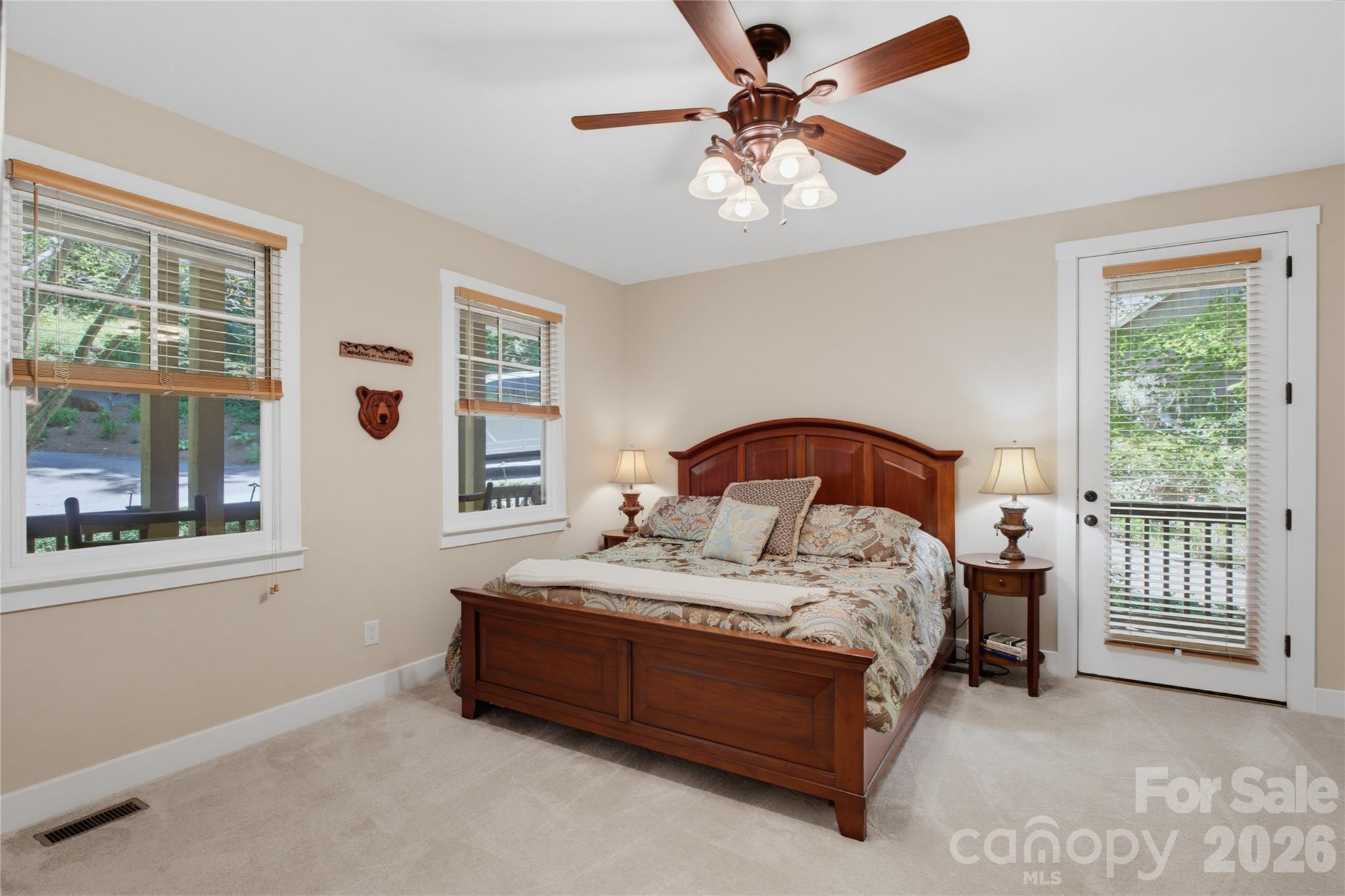 112 Boulder Creek Lane Property Photo 10