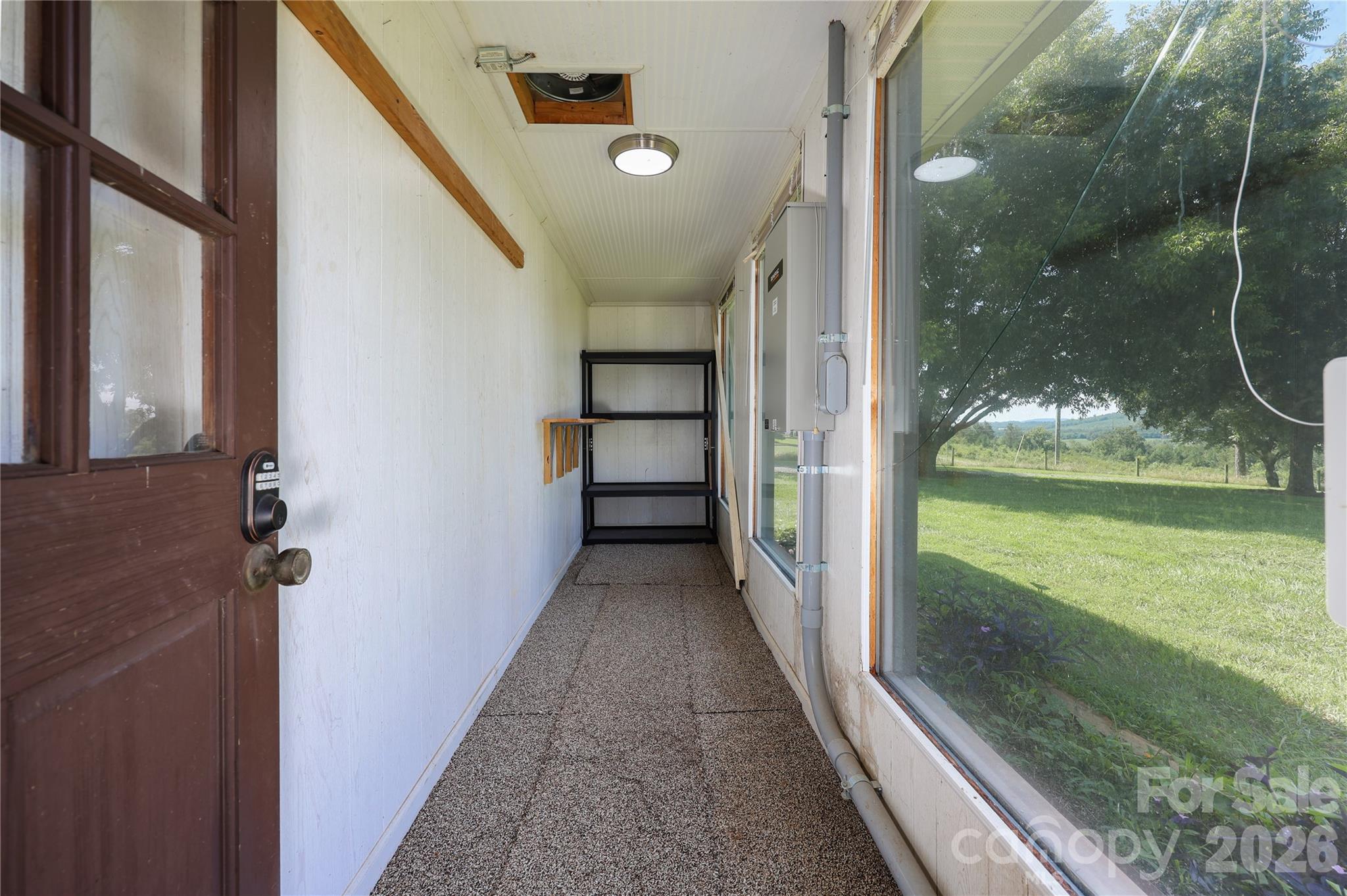 6350 Roscoe Road Property Photo 5