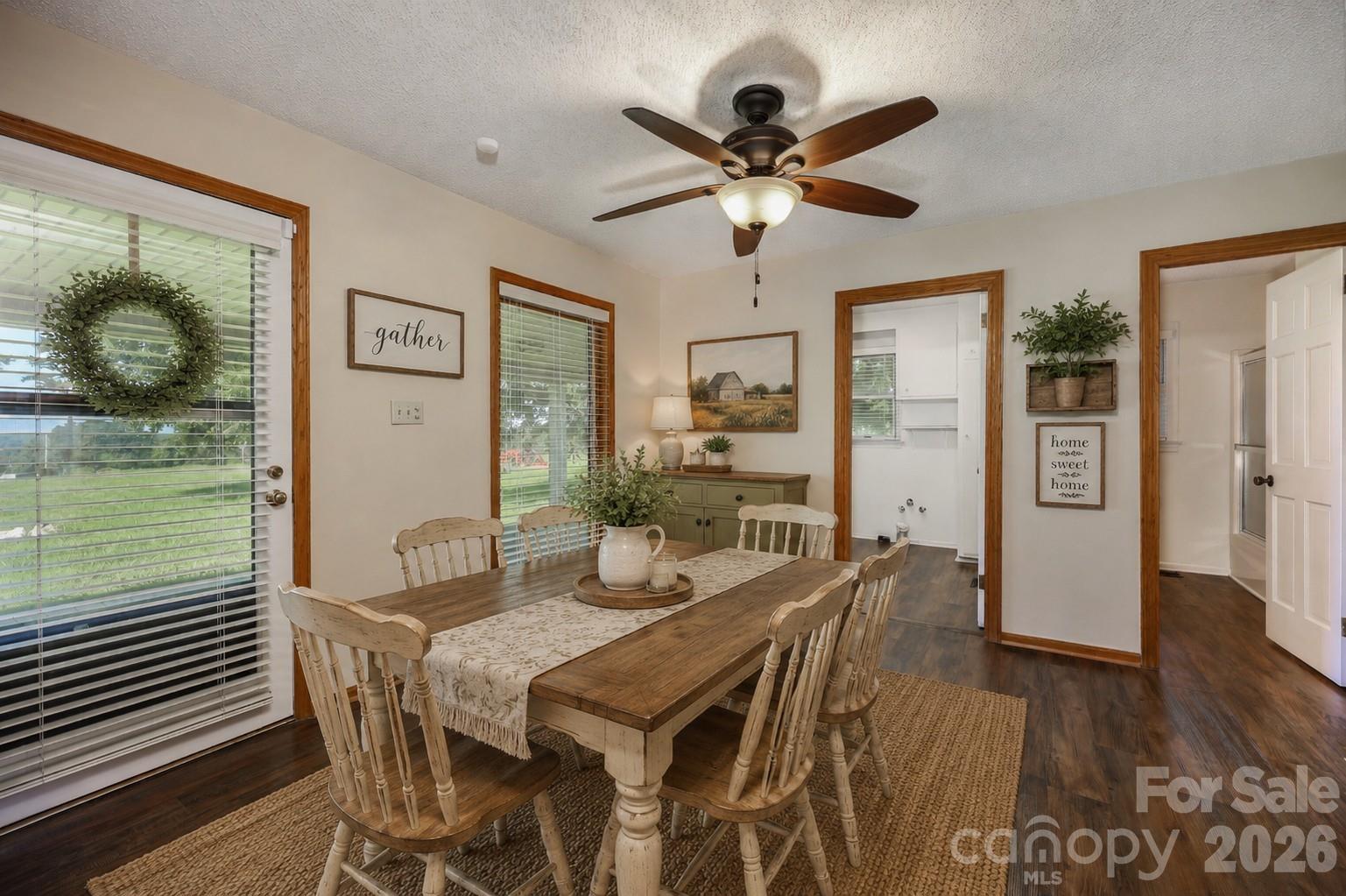 6350 Roscoe Road Property Photo 13