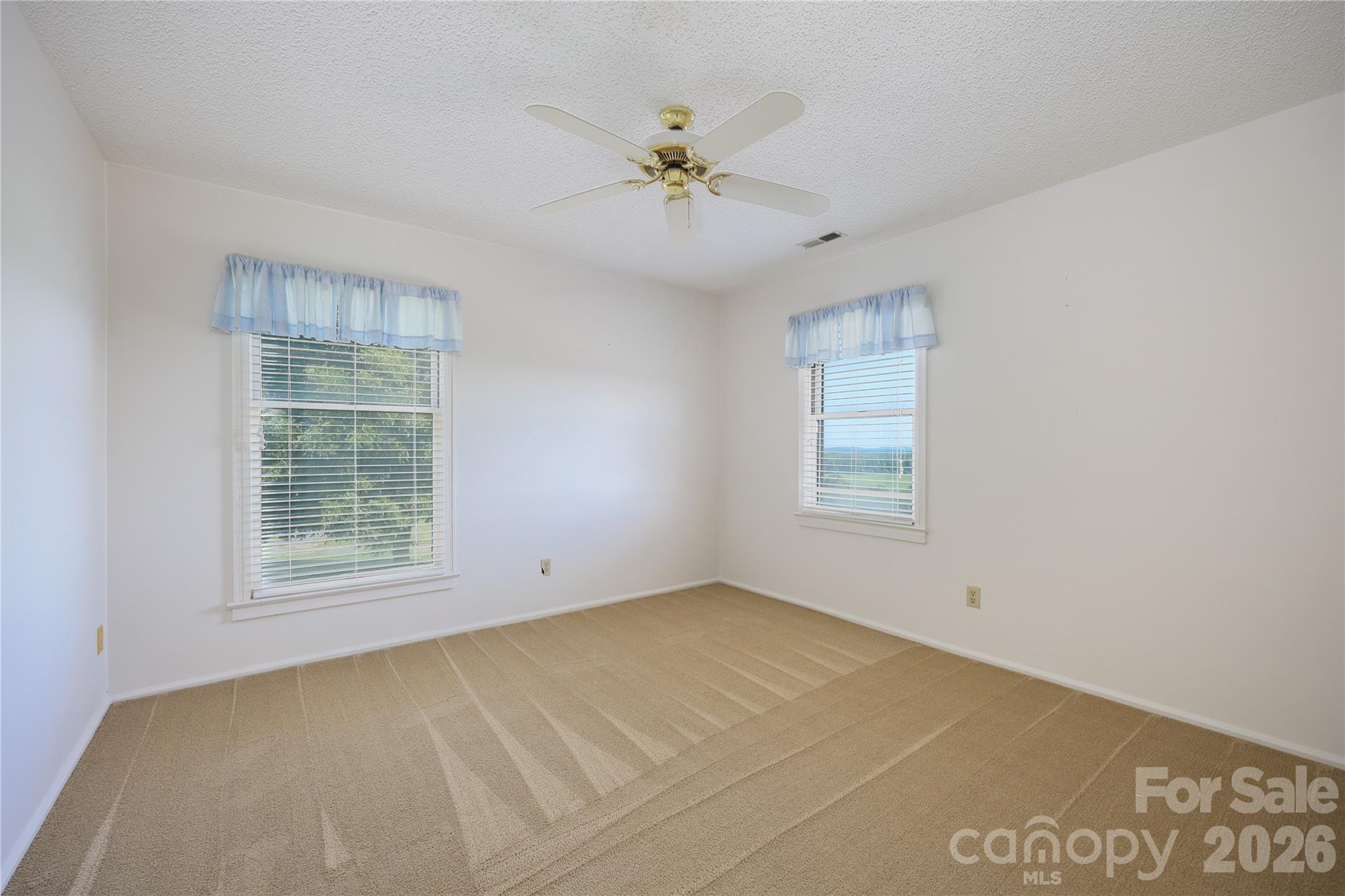 6350 Roscoe Road Property Photo 22