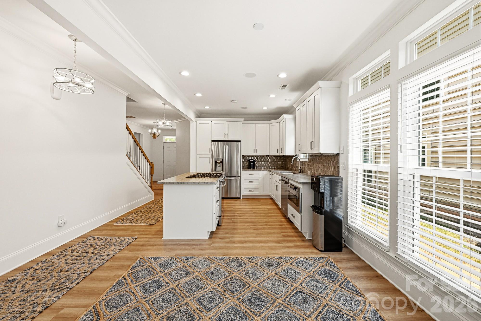 8335 Viewpoint Lane Property Photo 6