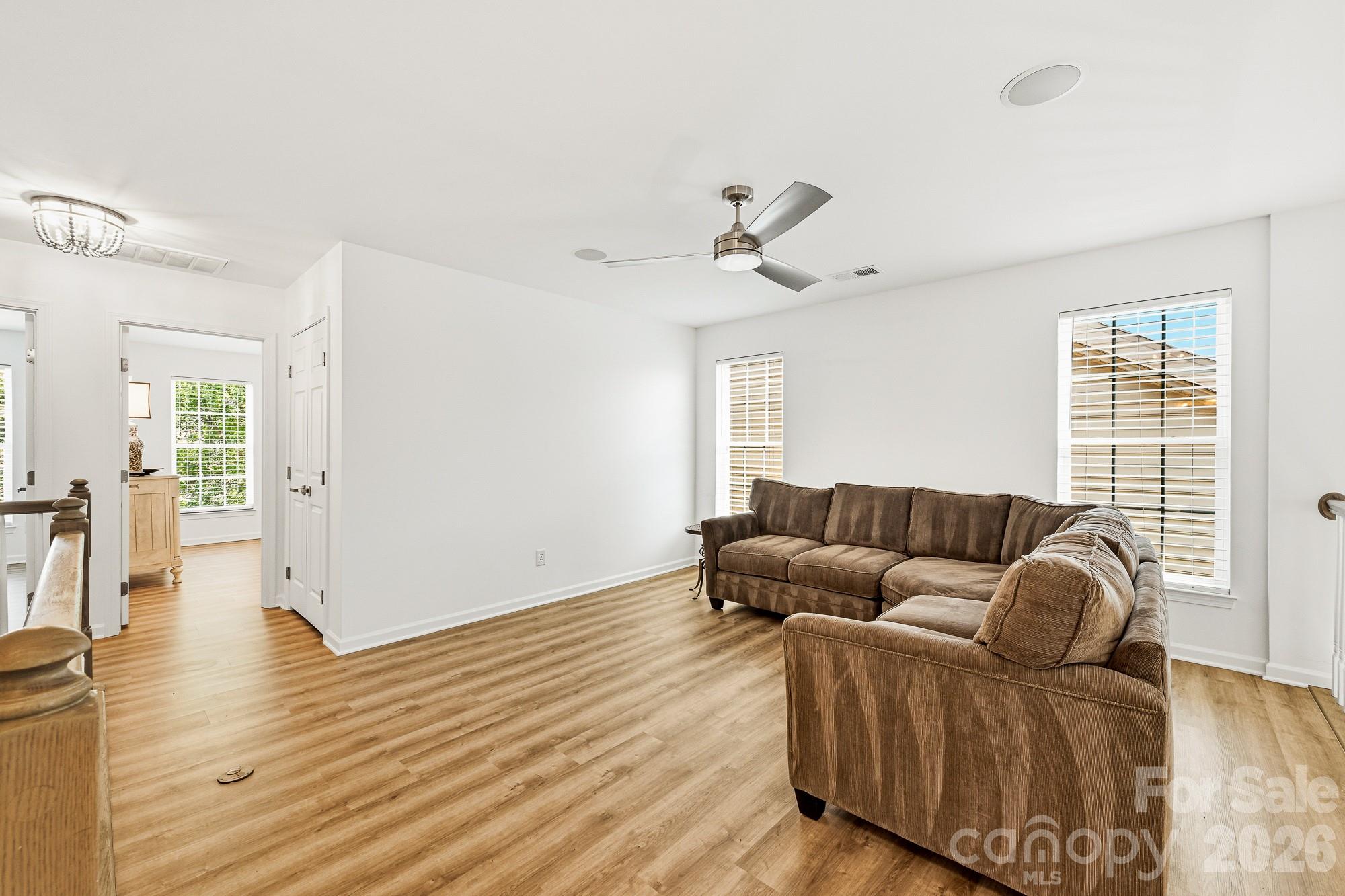 8335 Viewpoint Lane Property Photo 21