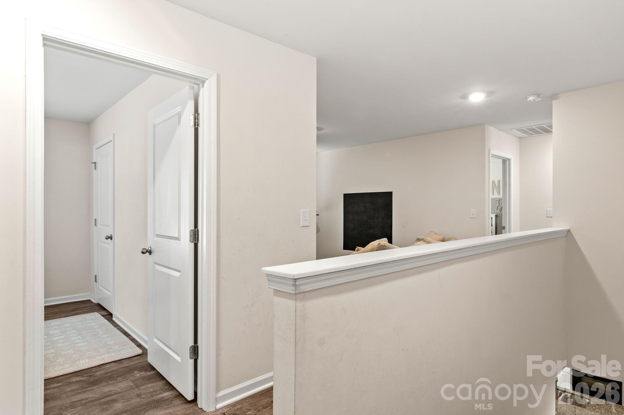 2916 Sherrills Stream Drive Property Photo 18