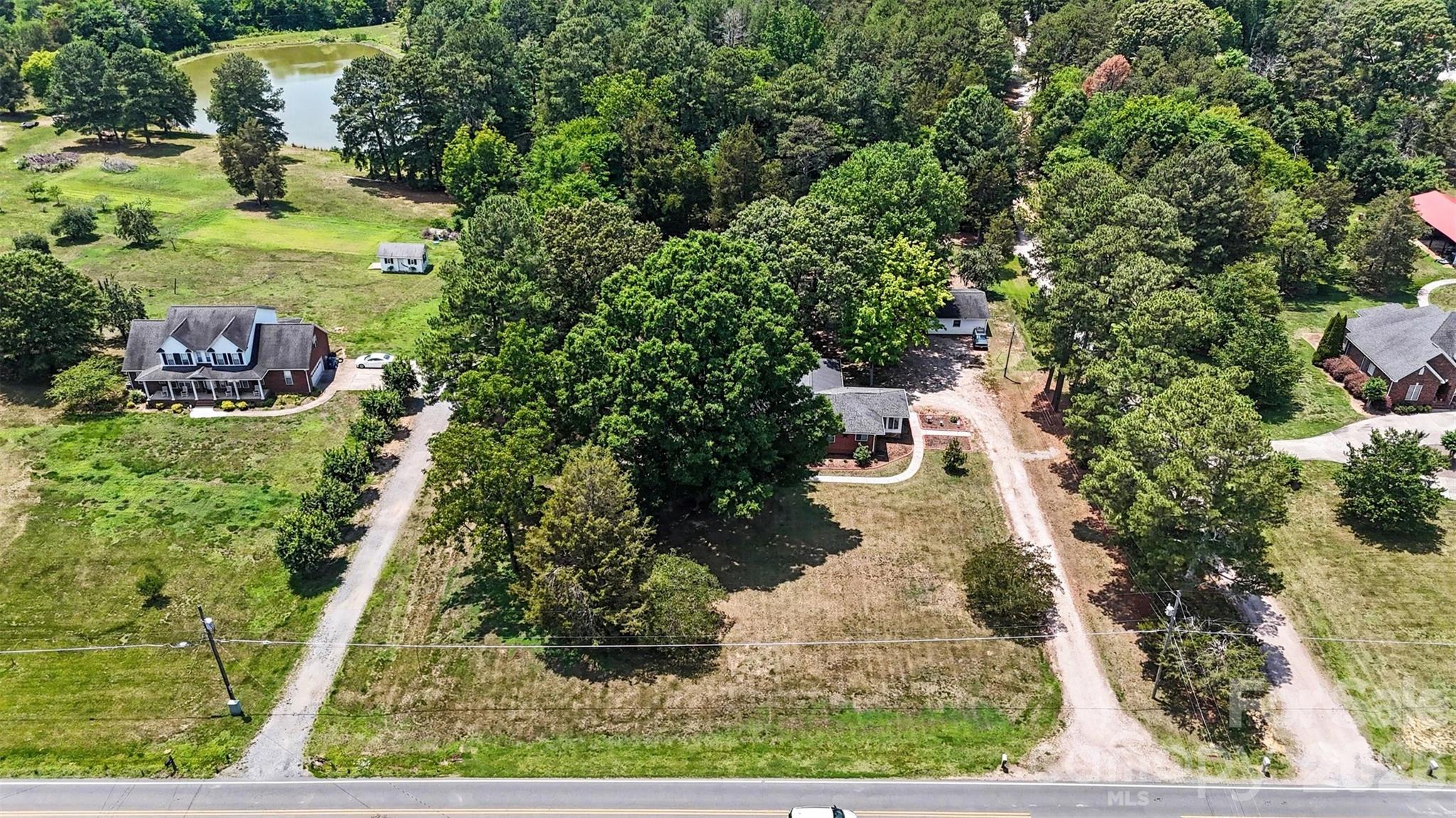 3800 Centergrove Road Property Photo 30