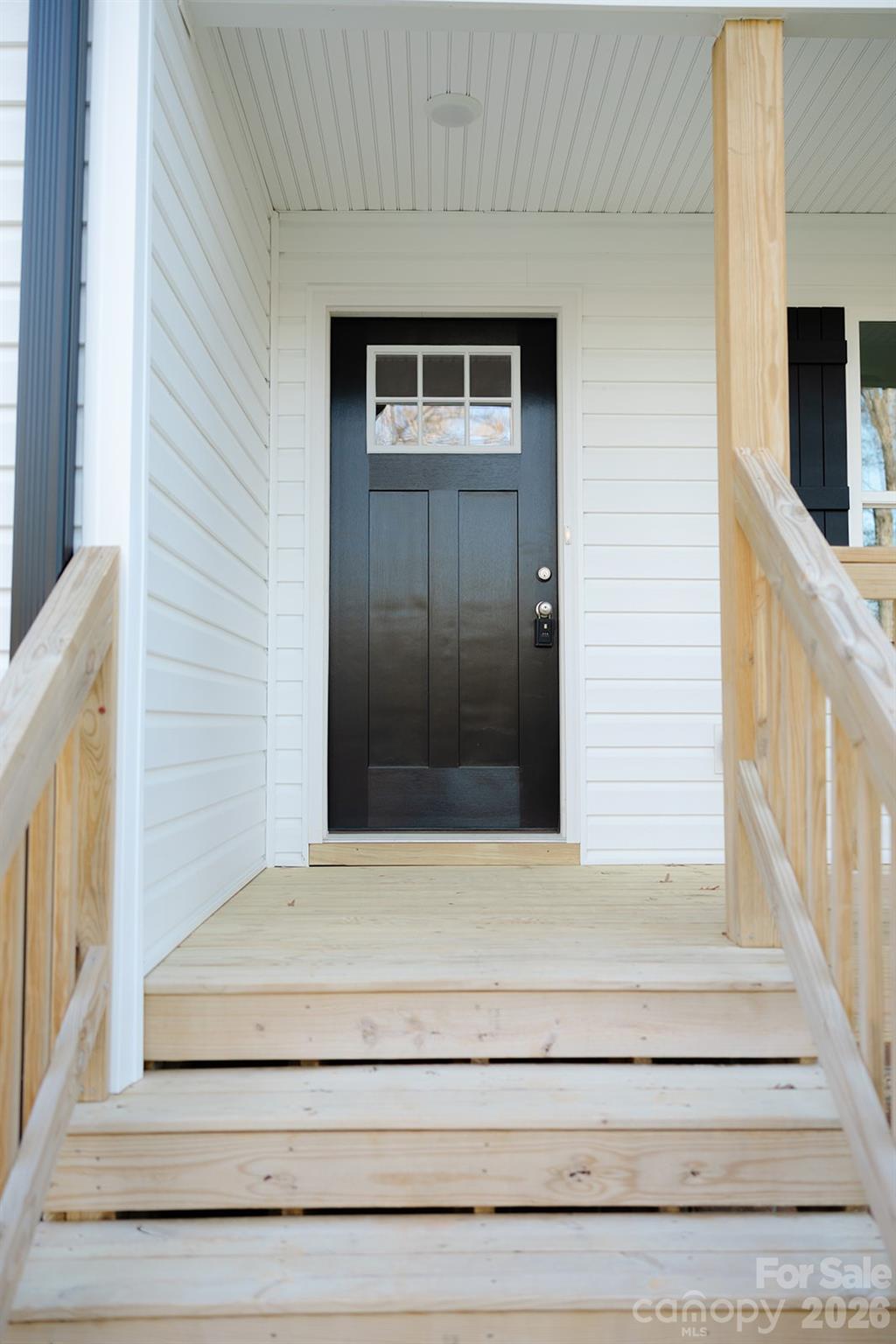 1262 Rainbow Circle Property Photo 3